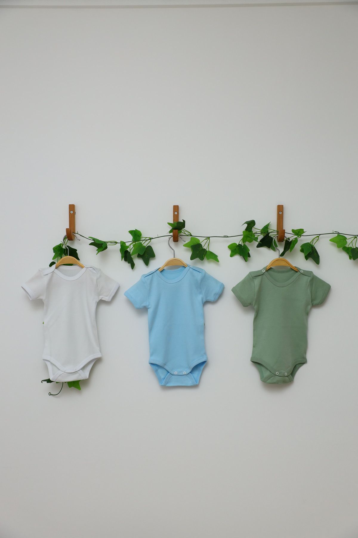 Vivolas %100 Organik Pamuk Yarım Kollu Çıtçıtlı Zıbın 3'Lü Set Erkek Bebek & Çocuk