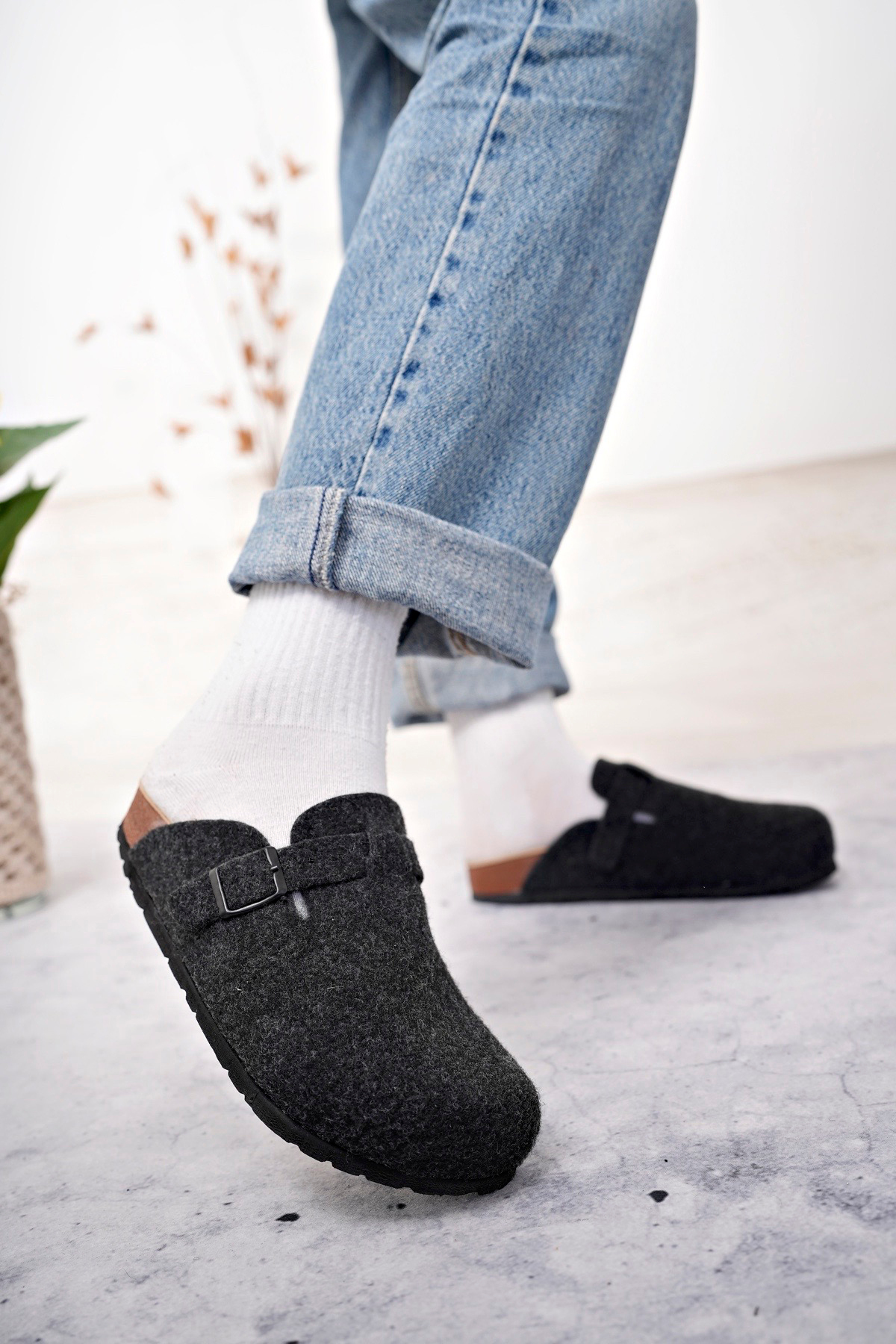 Polomia Comfort Kadın Unisex Mantar Taban Eva Konfor Moda Kışlık Önü Kapalı Keçe Model Sabo Günlük Rahat Ev Terlik görsel 7