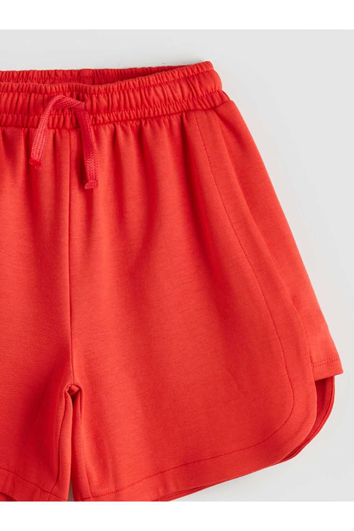 LC Waikiki-Sparkling Selections from Shining Store |   Red Girl's Shorts with Elastic Waist 7