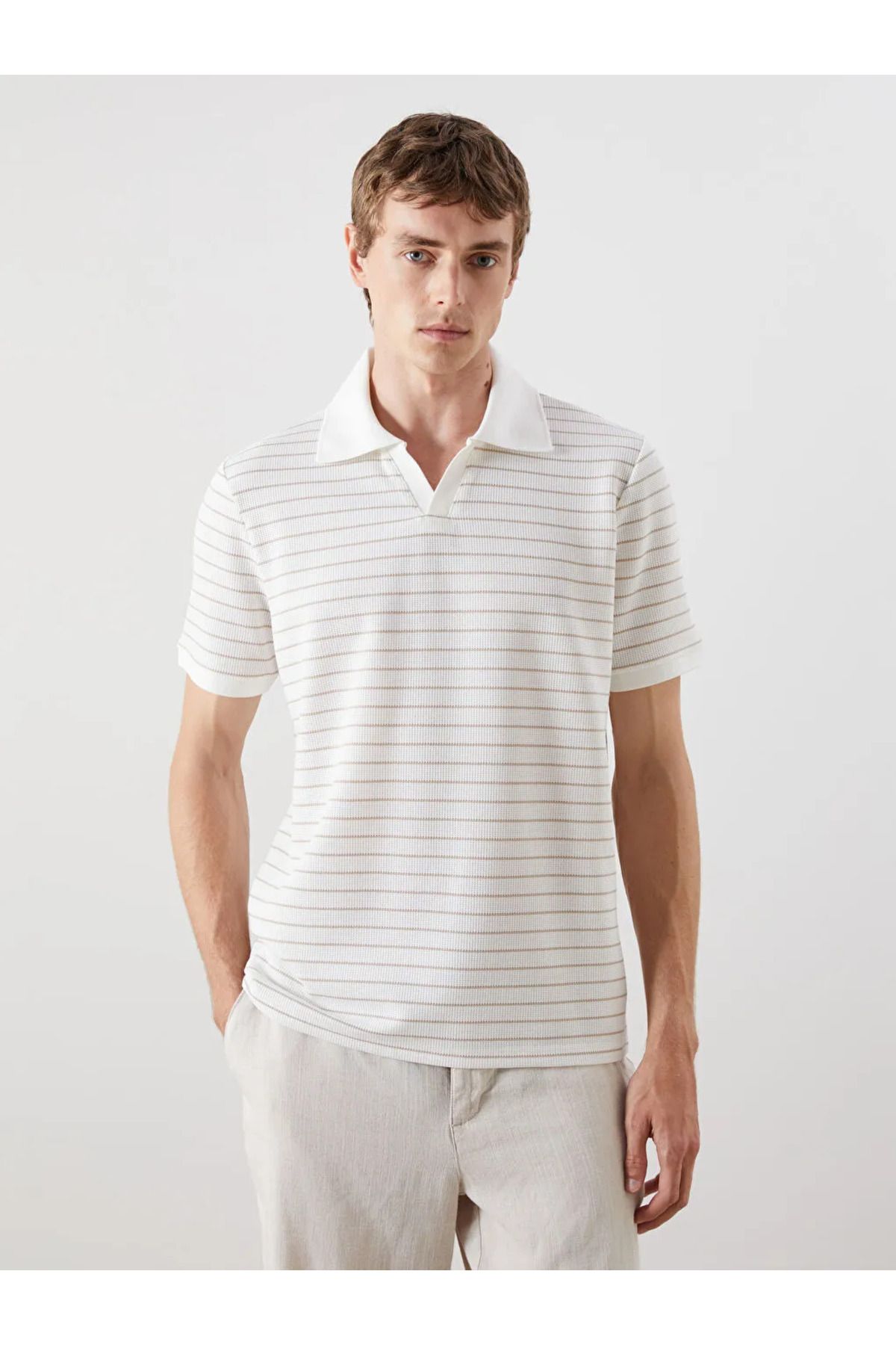 LC Waikiki SOUTHBLUE Bej Polo Yaka Çizgili Erkek Tişört