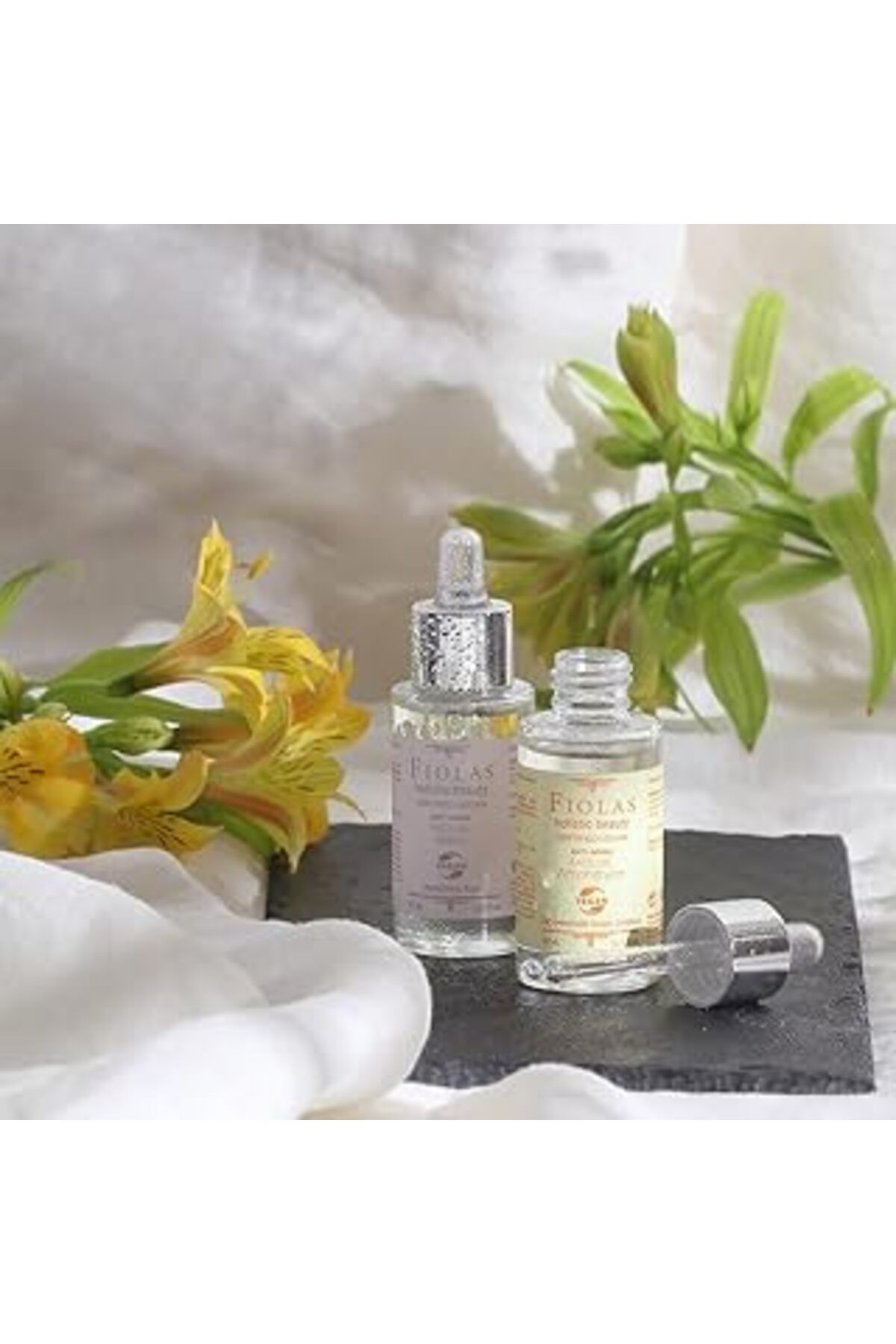 Pazarcan Fiolas Yaşlanma Karşıtı Amphrityon Yüz Yağı - Face Oil Anti-Aging Amphitryon 30 Ml