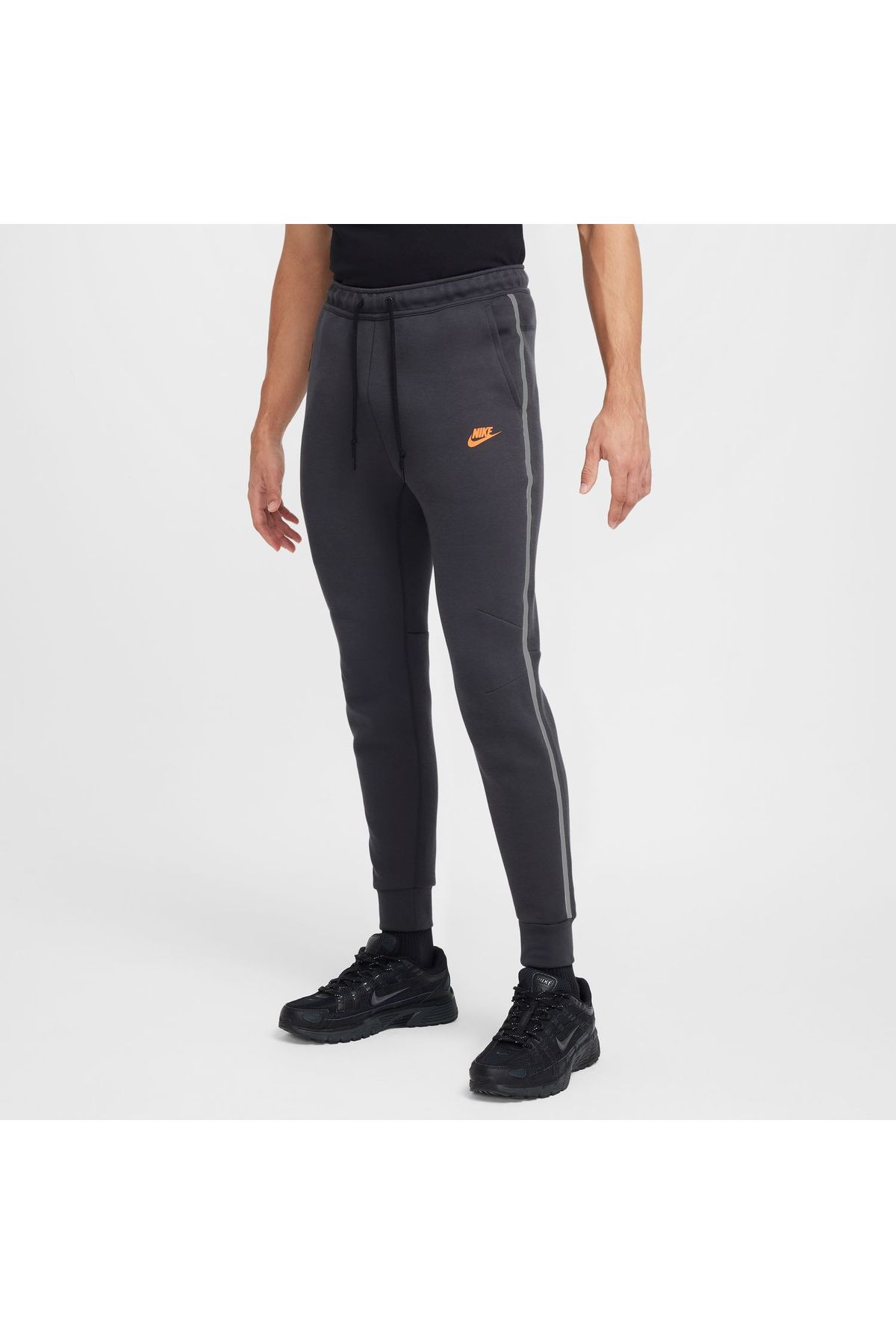 Nike-Pants M Tech Ssnl Tech Fleece + Jggr 2XL 2XL INTL 1