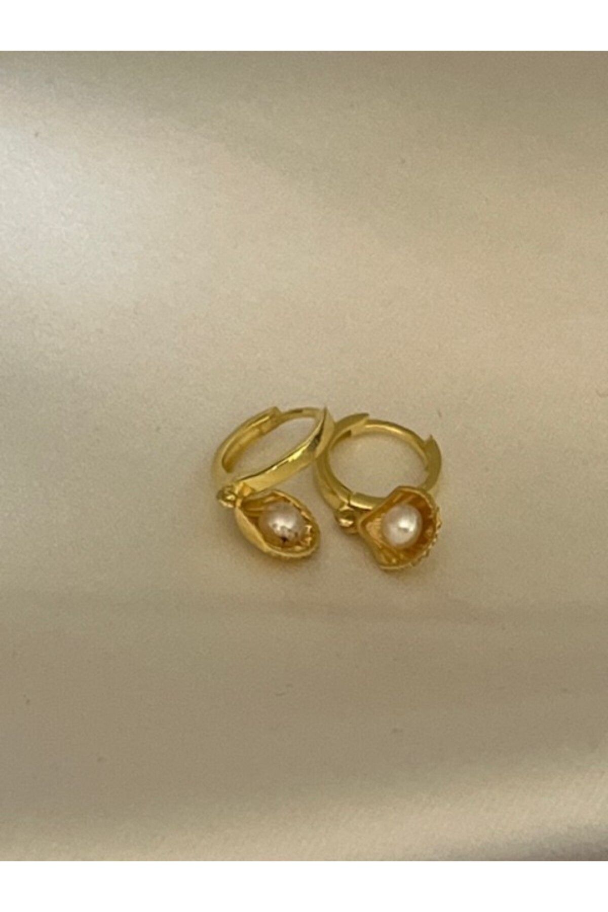 OJO TAKI MİDYE İNCİ 925 AYAR GÜMÜŞ KÜPE 0J000418