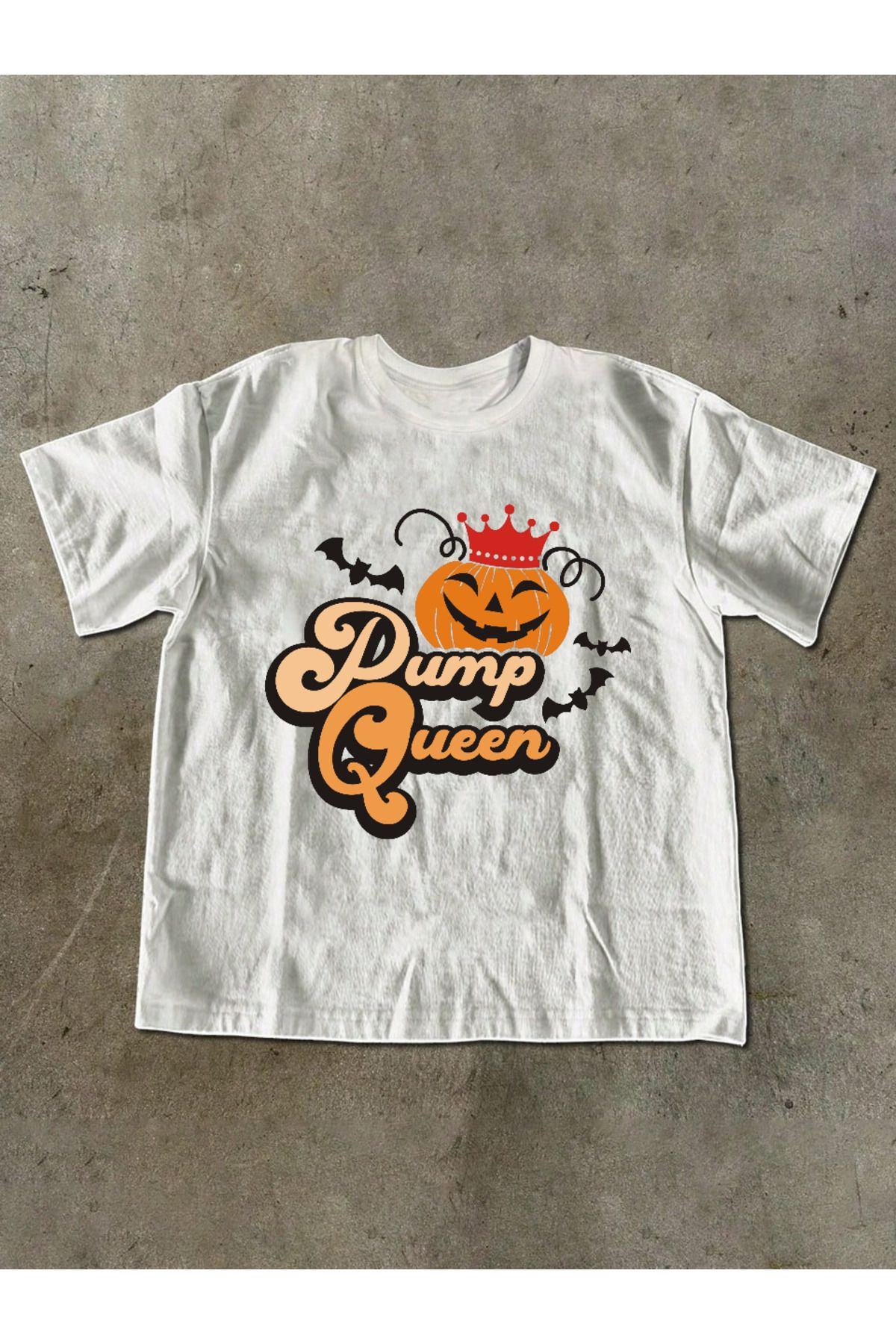 ELNOYA Unisex Pamuklu Beyaz Oversize "Pump Queen" Baskılı Bisiklet Yaka Rahat T-shirt