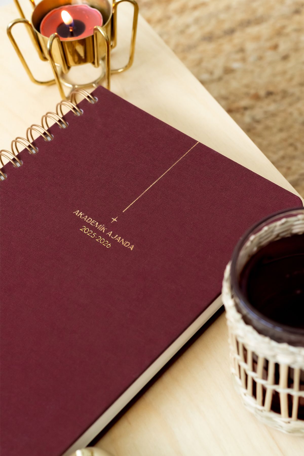 Matt Notebook 2025-2026 A5 Keten Akademik Ajanda Spiralli 15x21 cm - 17 Aylık Bordo