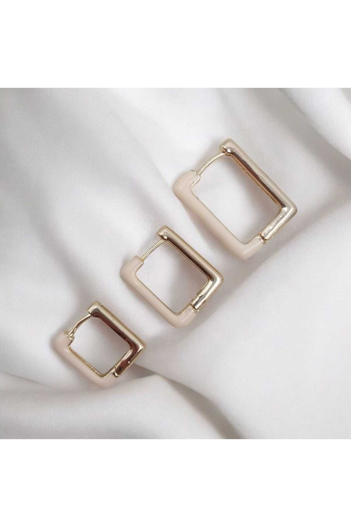 Yaseminli Butik Krem Rengi Mineli Köşeli Gold Çelik Küpe