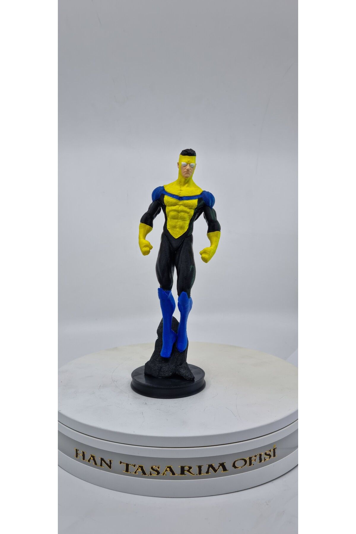 HANART invincible 20 cm figür