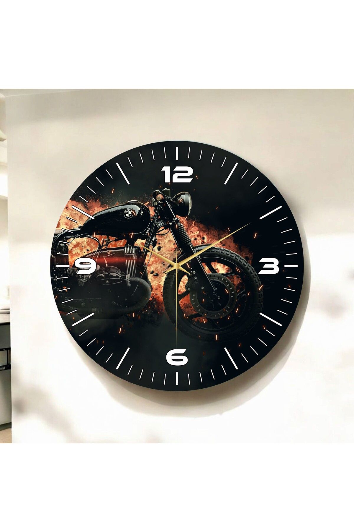 AA Shop Renkli Baskı Motor Desenli Sayılı Hediyelik Ahşap Sessiz Duvar Saati 50cm