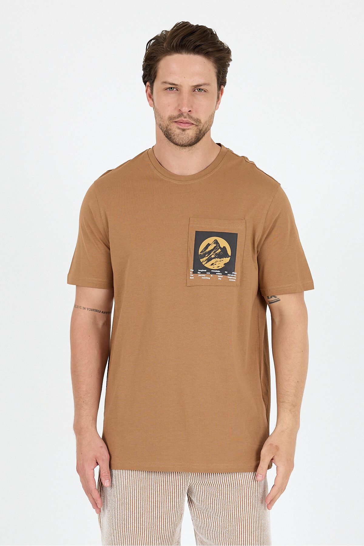 Rodi Erkek %100 Pamuk Cep Detaylı Baskılı Tişört – Bisiklet Yaka, Yazlık Model Erkek T-Shirt 0105
