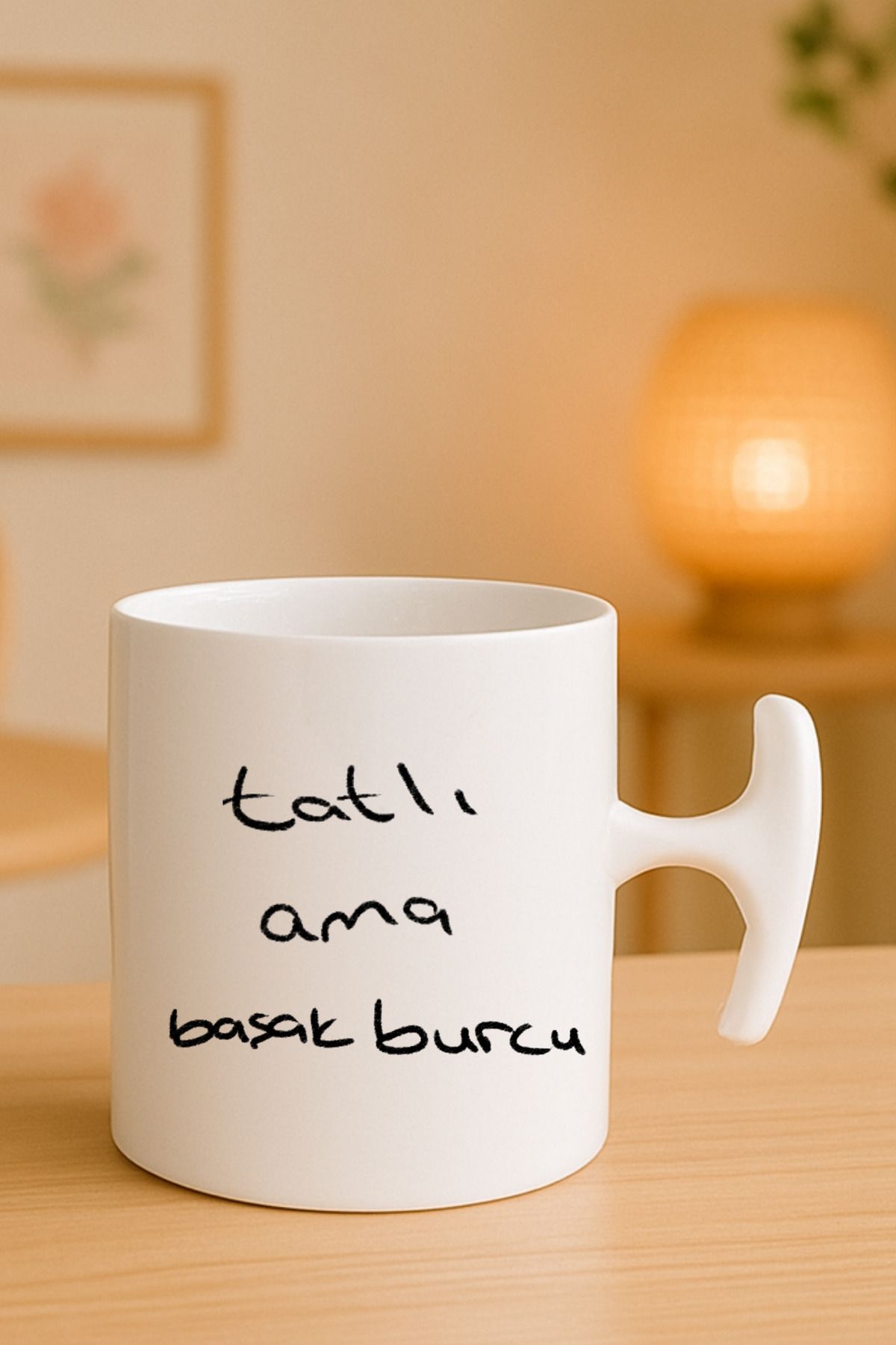 Witchy Co Tatlı Ama Burcu Yazılı Hammer Kulplu Kupa Bardak, Hediyelik