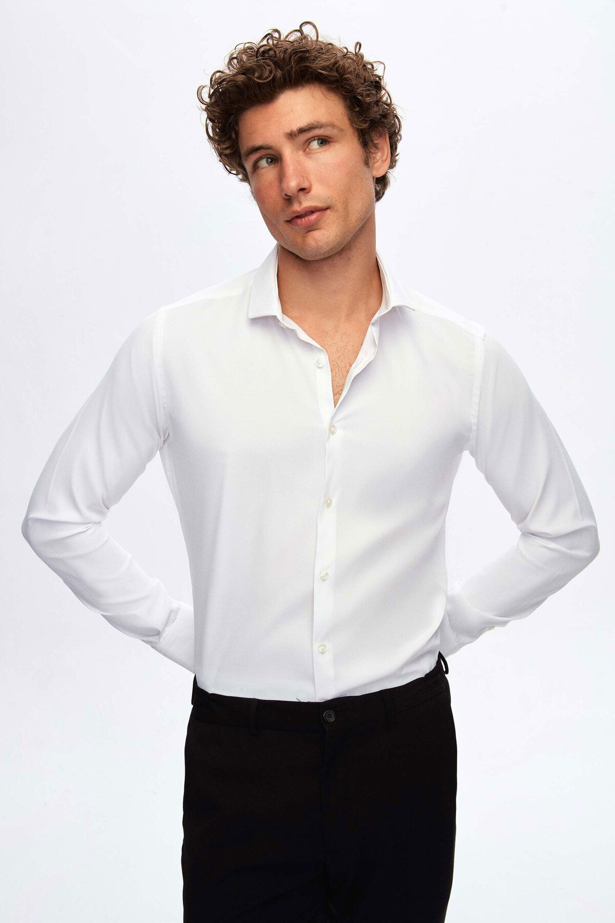 Twn-Slim Fit Λευκό απλό πουκάμισο 2