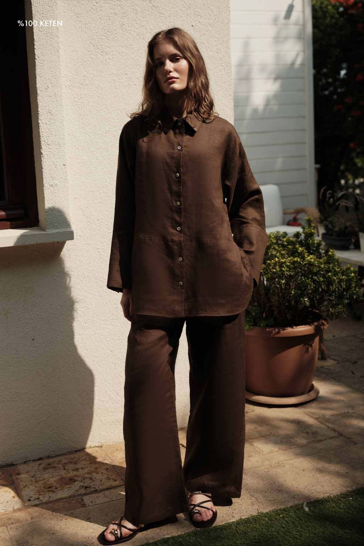 Hooopstore %100 Keten Kesik Detaylı Dökümlü Kahve Gömlek