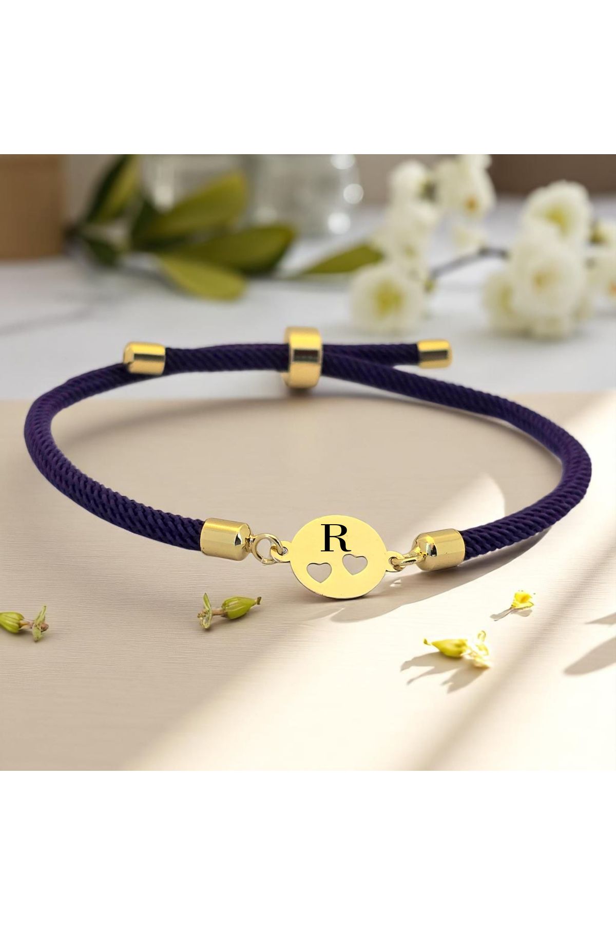 ARCHINO GOLD R Harfine Özel 14 Ayar Altın Plakalı Mor İpek Örgülü Kalpli Oval Motifli Hediye Bileklik-518harf