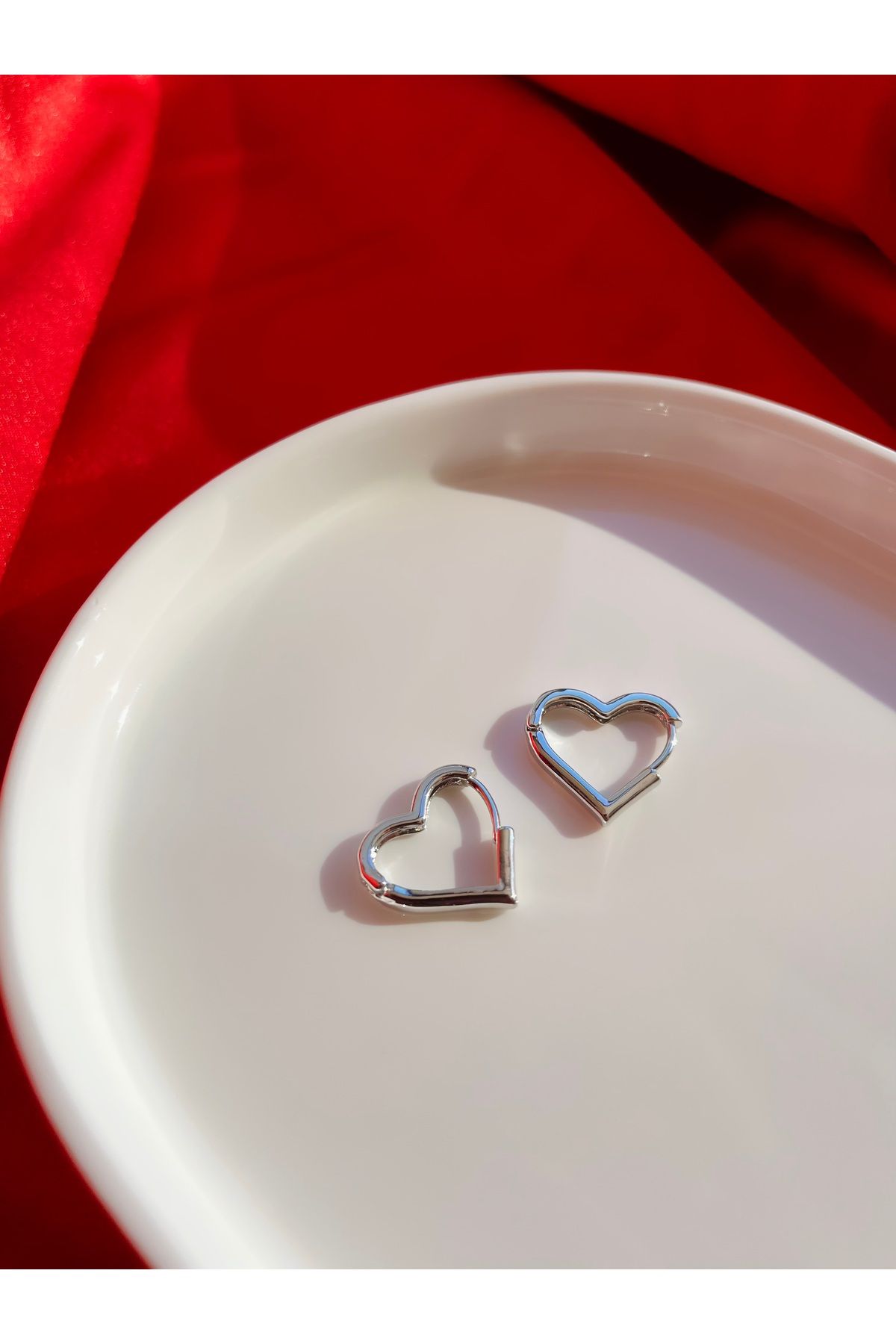 Butik Kalp Silver Klipsli Çelik Küpe
