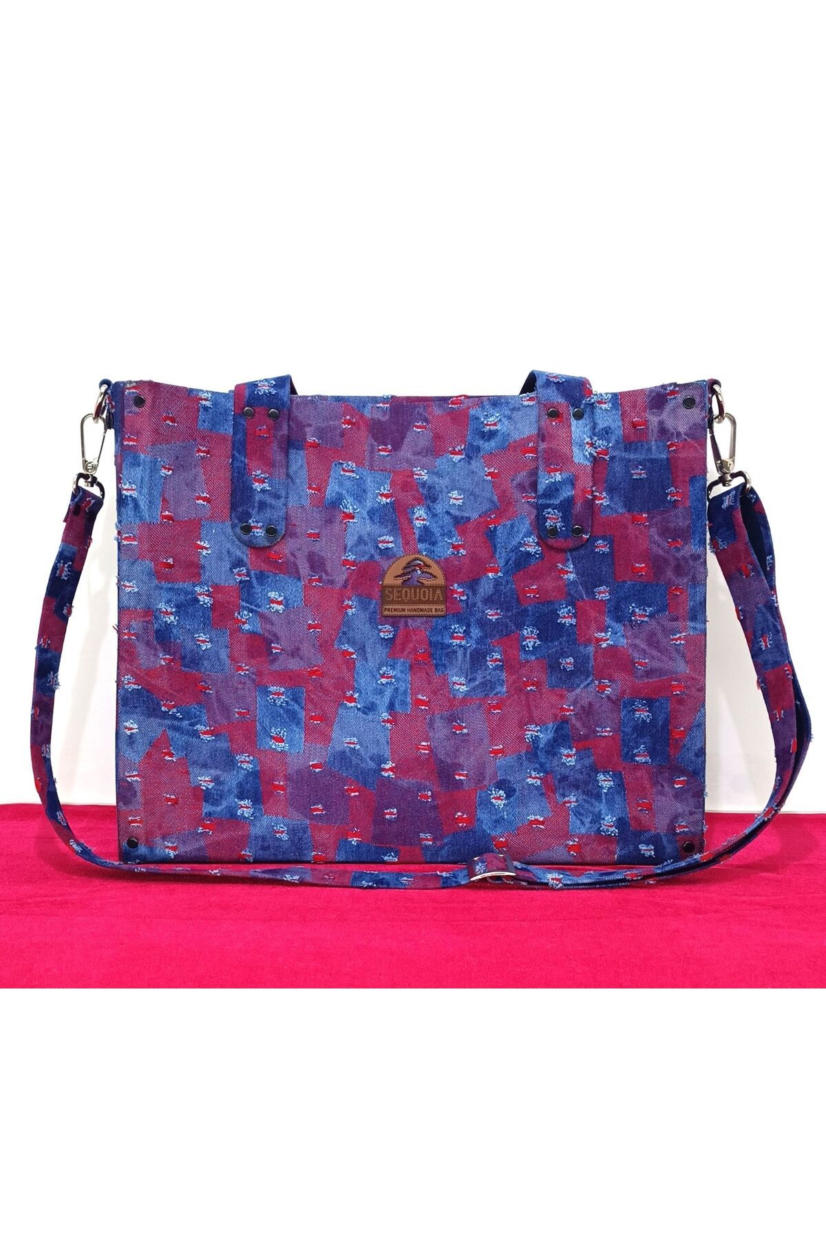 Sequoia Bags DENİM ÇANTA Yuvarlak Destroy Lazer Efektli Tekne Denim Çanta DESTRYTKN220 Model