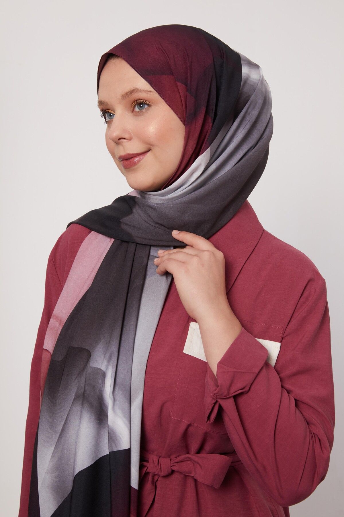 Levidor Soyut Desen Love Şal