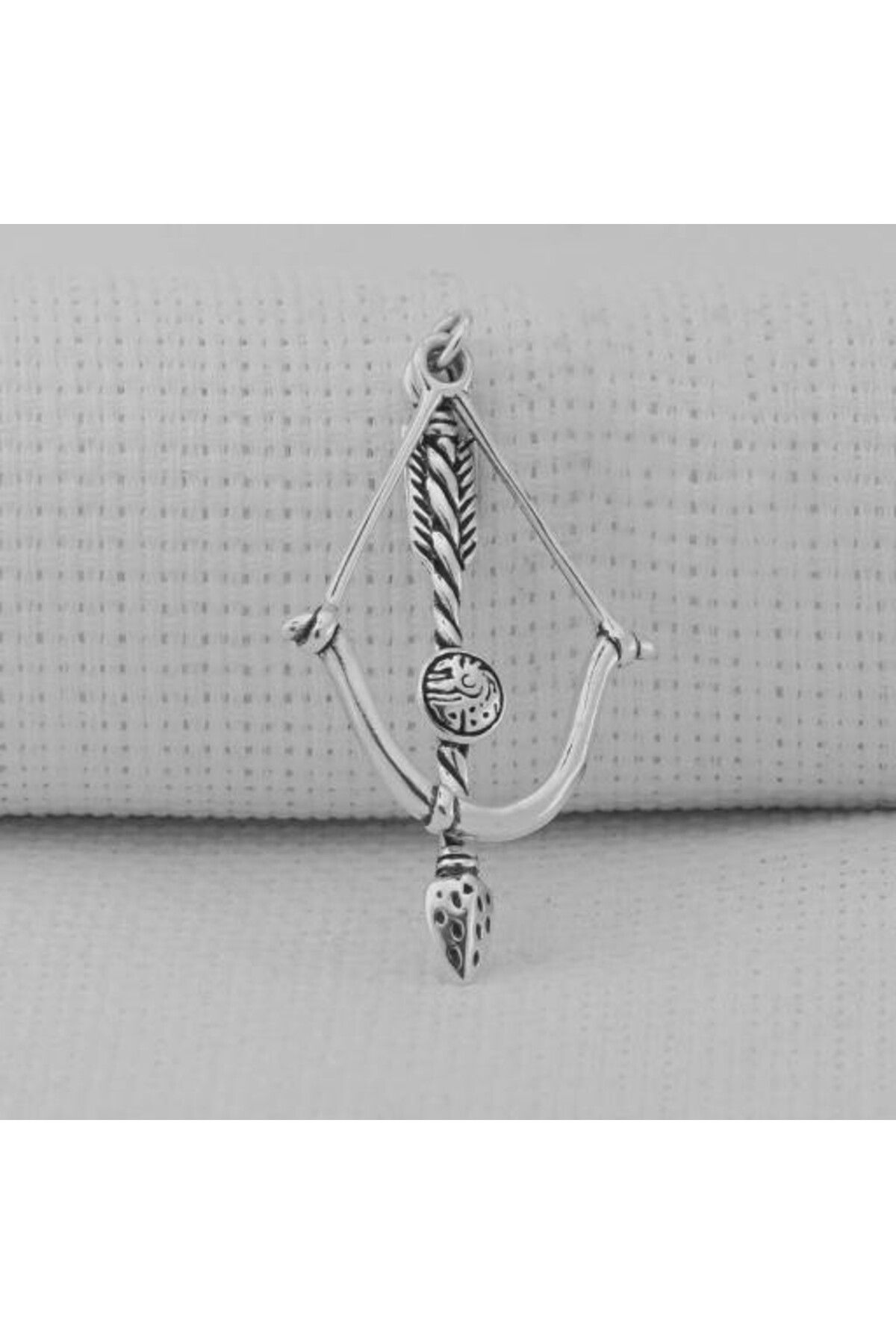 shop Yunan Tanrısı Eros Un Oku Ve Yayı Tasarımı 925 Ayar Gümüş Erkek Kolye