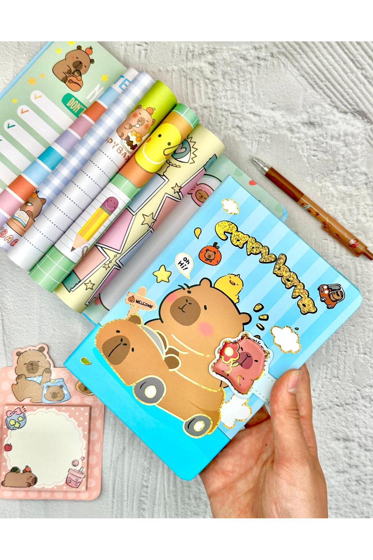 ZeCo Collection Capybara Yolculuk Zamanı Mıknatıslı Özel Tasarım Defter