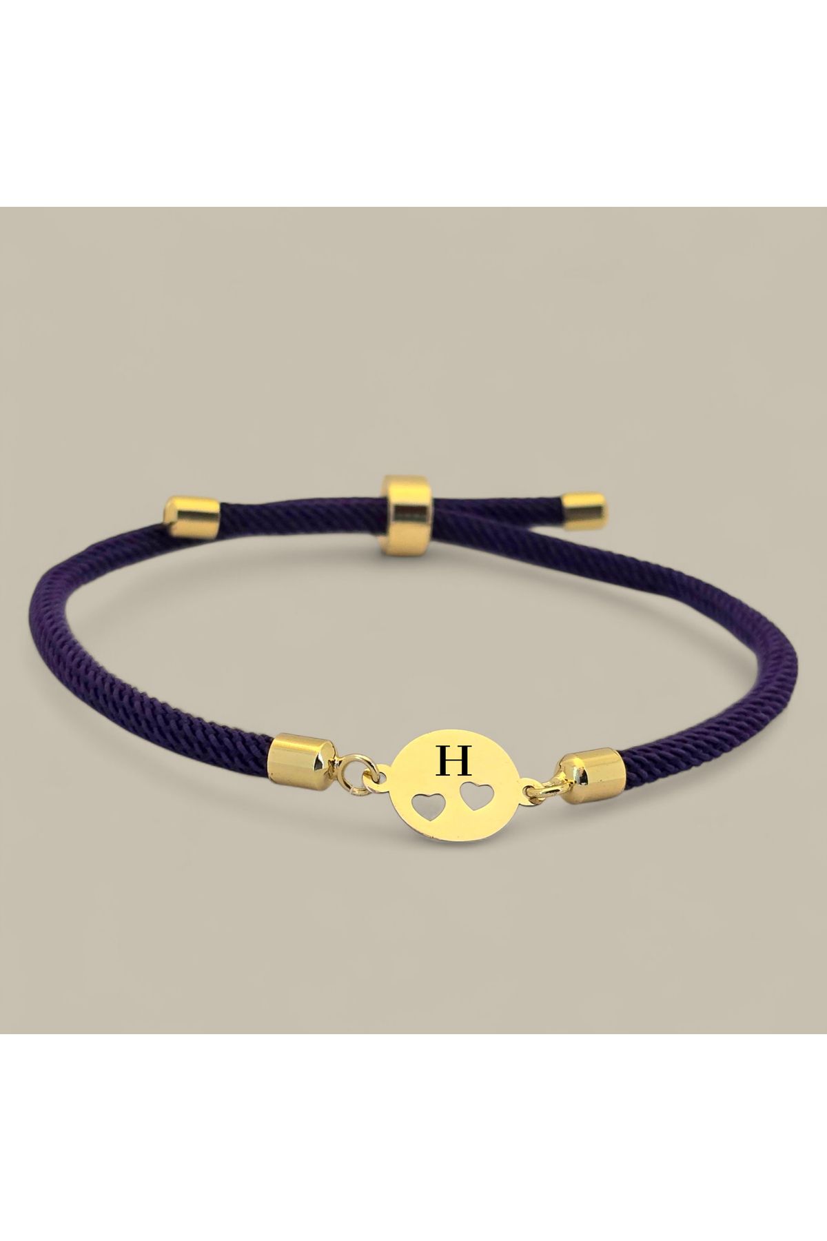 ARCHINO GOLD H Harfine Özel Mor İpek Örgülü Kalpli Oval Motifli 14 Ayar Altın Plakalı Hediye Bileklik-518harf