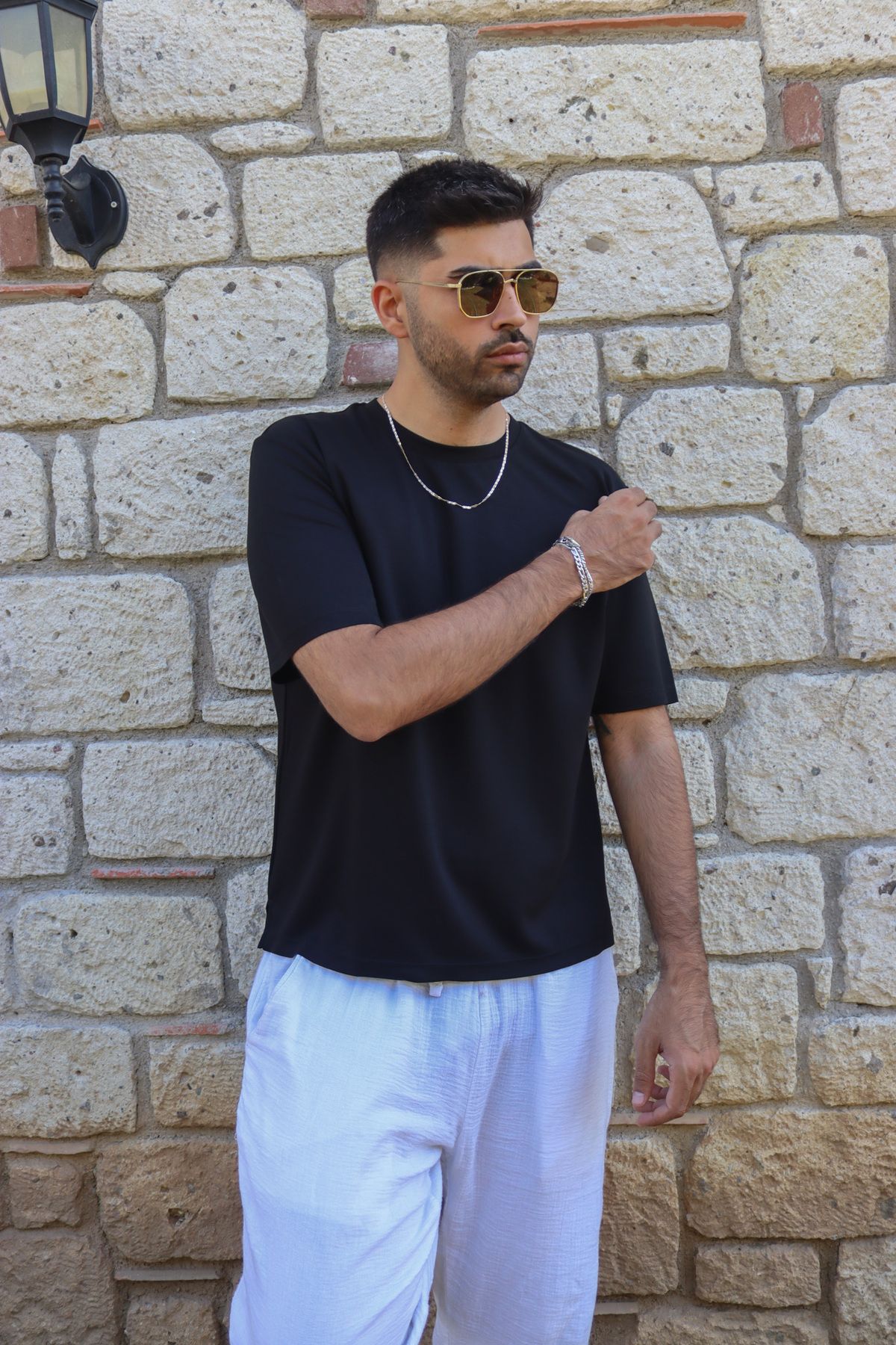 Bea Siyah Basic T-shirt