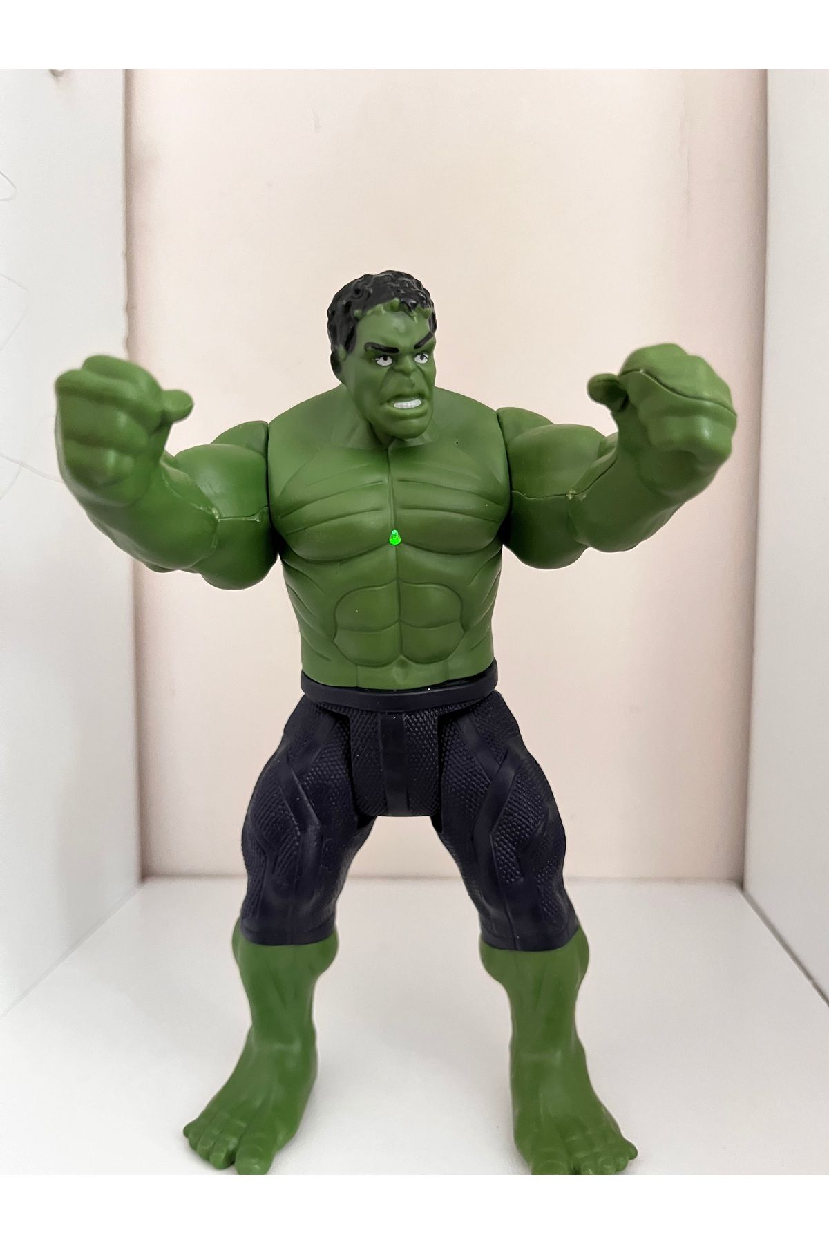 PRLY 18 cm yeşil ışıklı hulk figür
