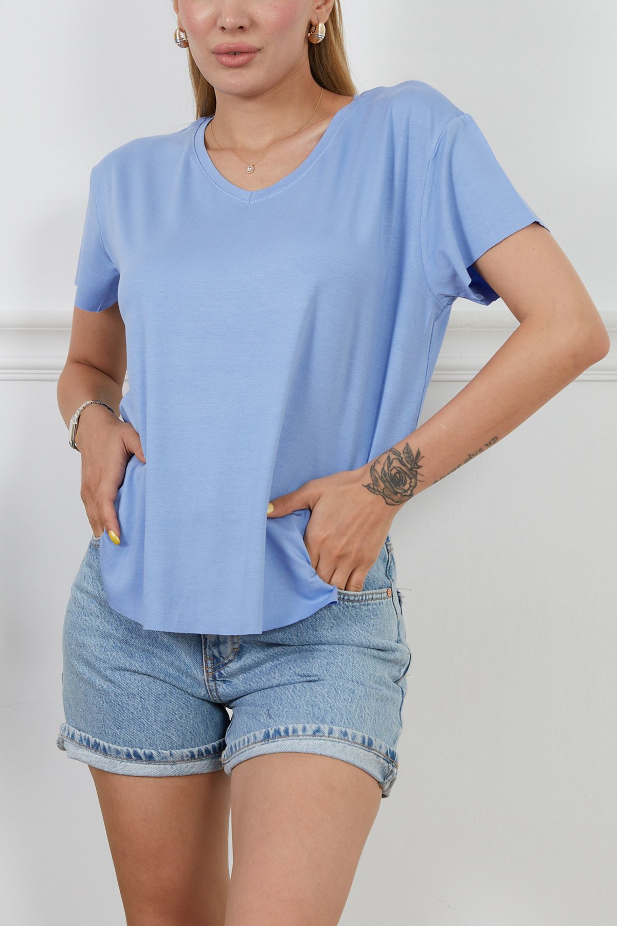DPARİS Viskon V Yaka Salaş T-shirt