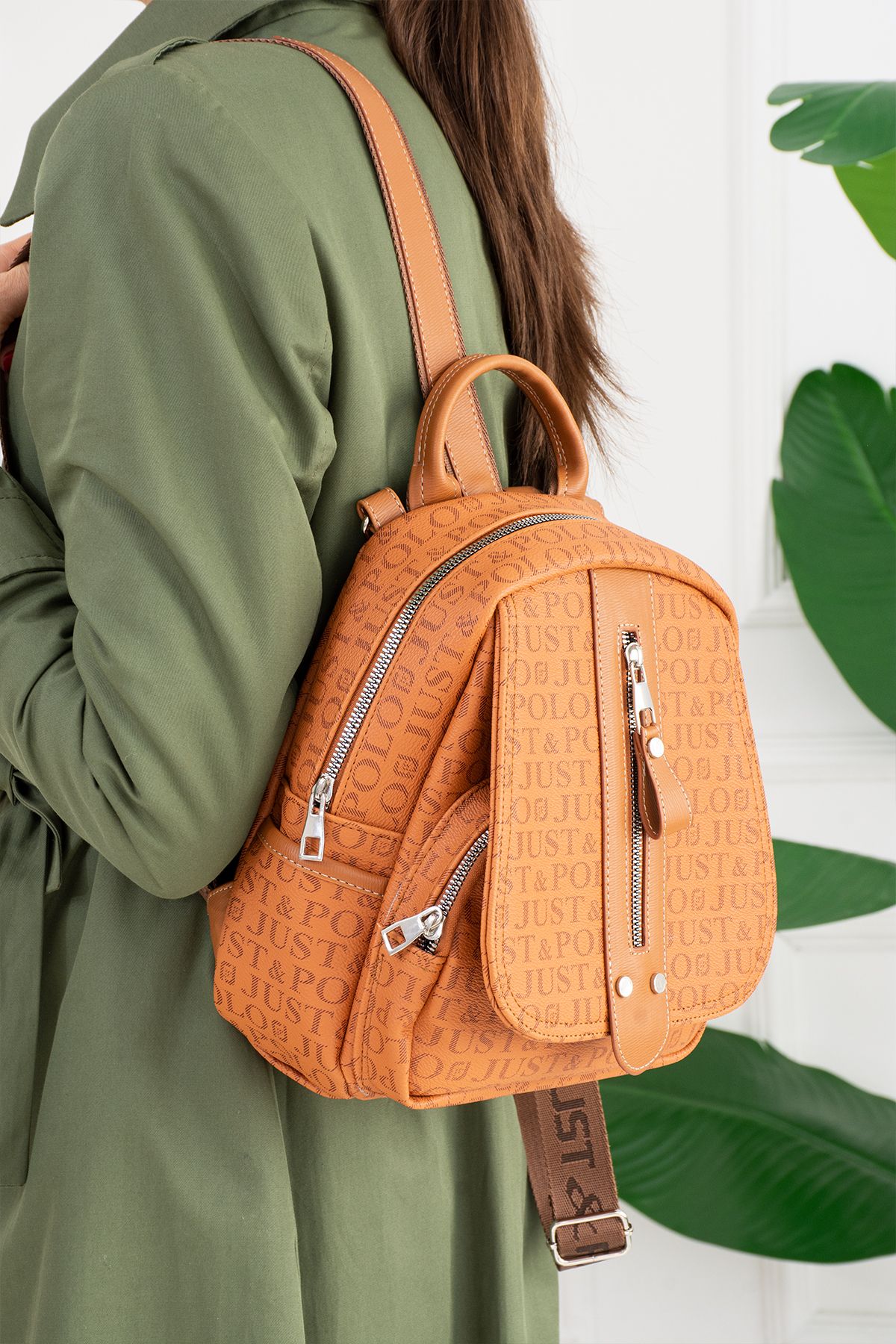 Just Polo Milano 2177 Emprime Suni Deri Kadın El Omuz Ve Sırt Çantası (Ebat:En 25 x Boy 28 Cm)