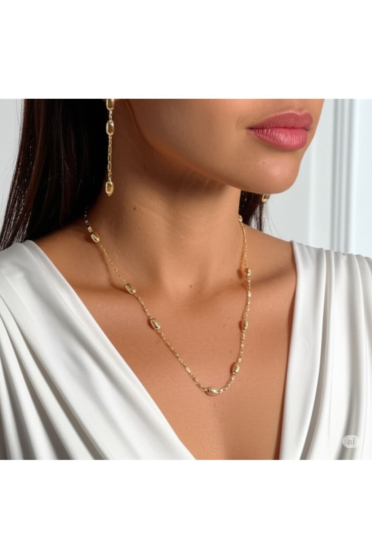 FAMEMUS ACCESSORY Zarif Gold Detaylı Zincir Kolye