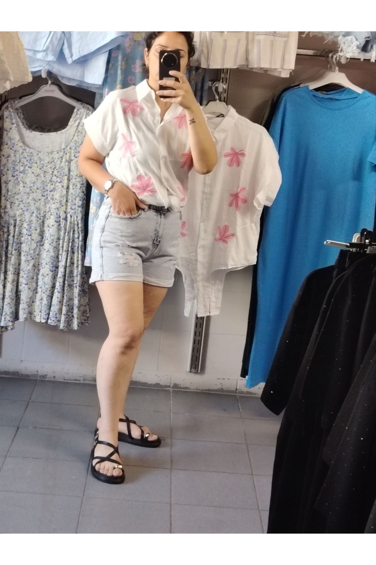 tellevolle pembe çiçekli baglamalı gömlek