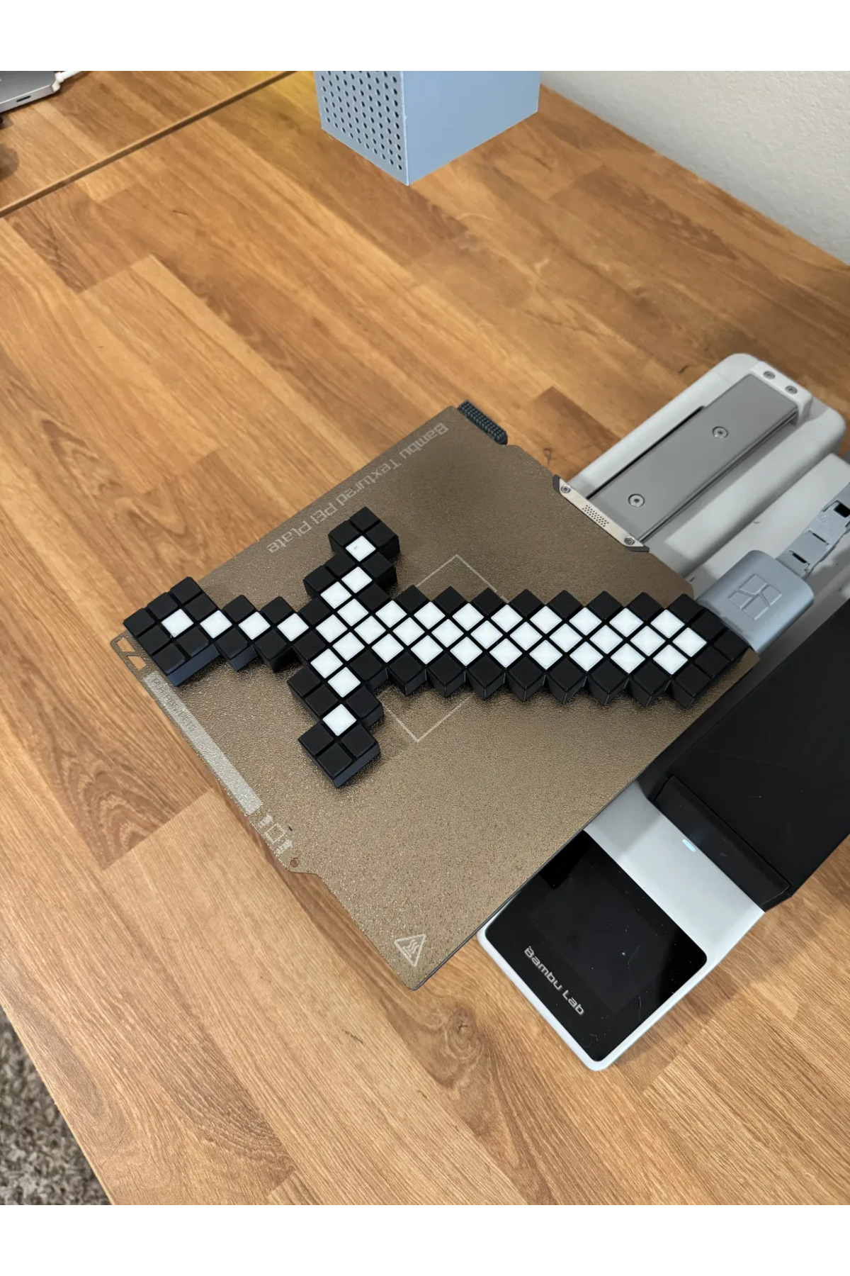 Minecraft Esintili 22 cm 3D Baskı İsim Yazılabilir Dekoratif Oyun Kılıcı