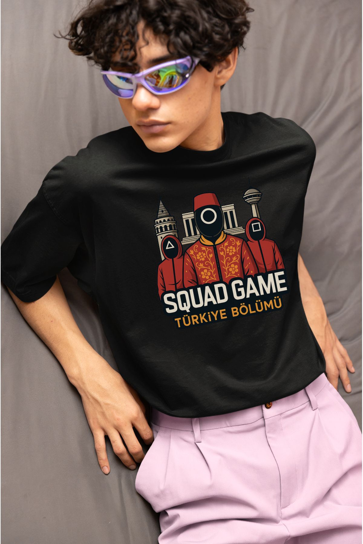 swOzz Squad Game Türkiye Bölümü - Siyah Unisex Regular Tişört | Minimal Ön Baskılı Tasarım