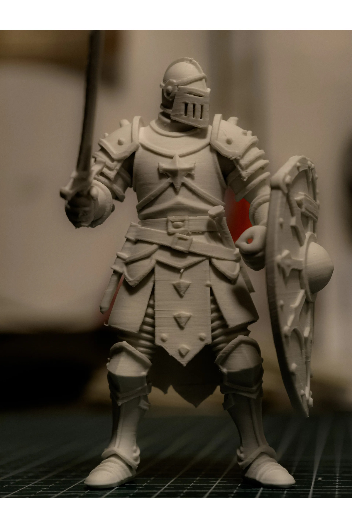 Orta Çağ Şövalye Figürü 10 cm 3D Baskı İsim Yazılabilir Dekoratif Koleksiyon Biblosu