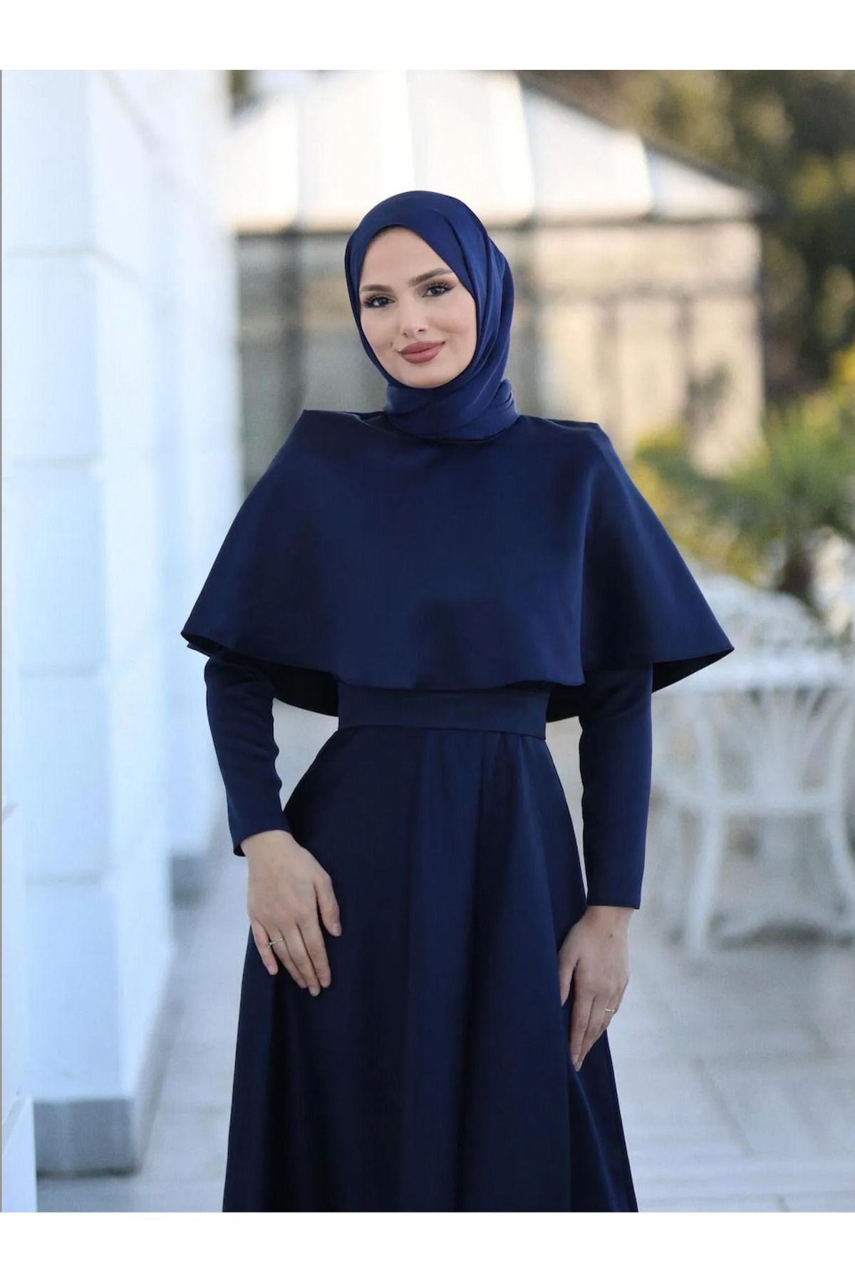Modarana KADIN PELERİN DETAYLI BELLE TESETTÜR ABİYE