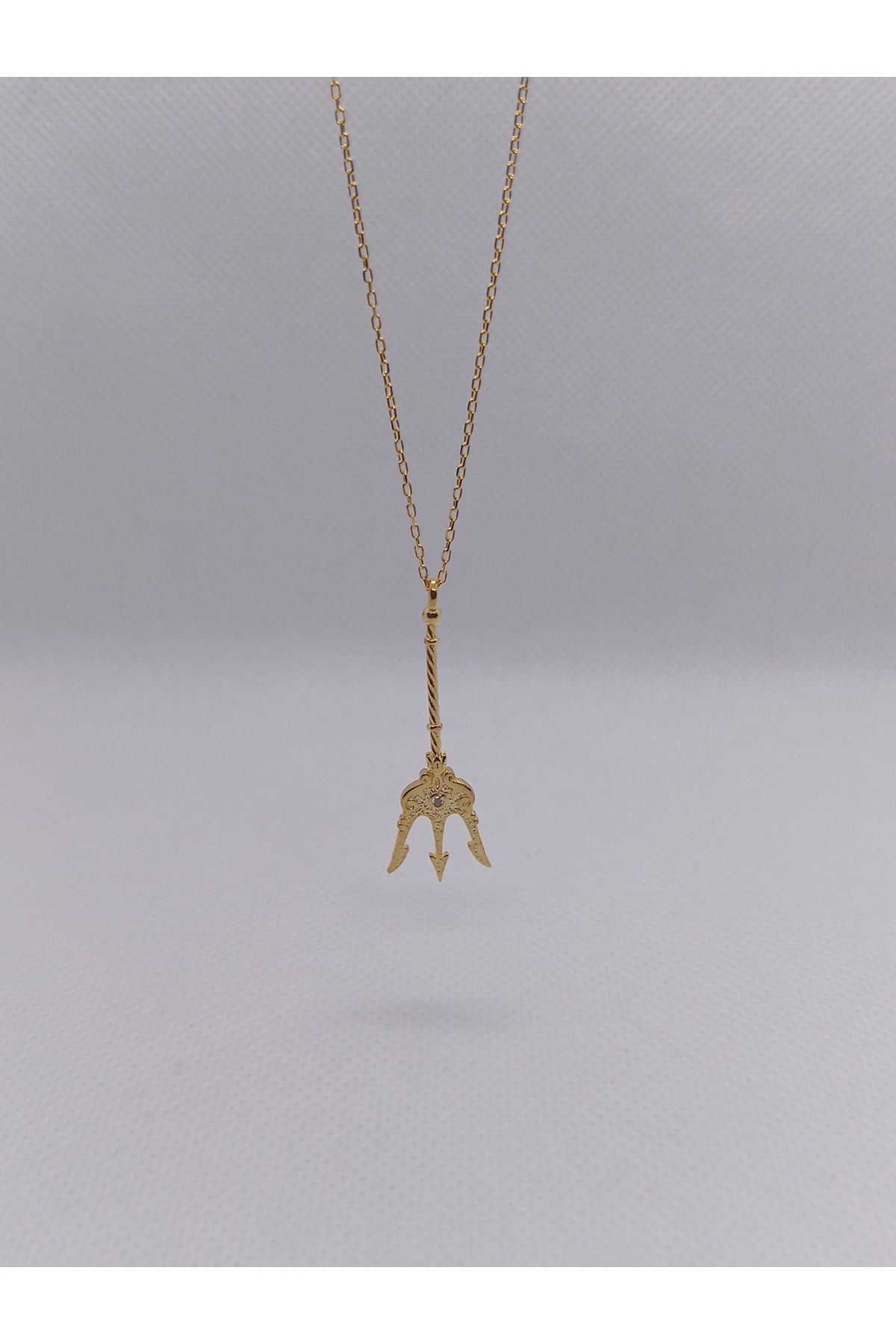 Kjewelry 925 Ayar Gümüş Üç Dişli Mızrak Kolye