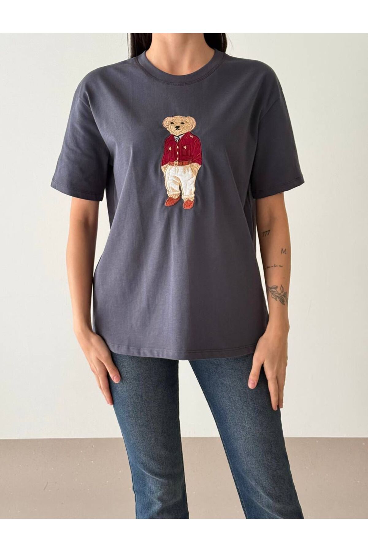 OYERGA MODA Kadın Ayıcık Baskılı T-Shirt