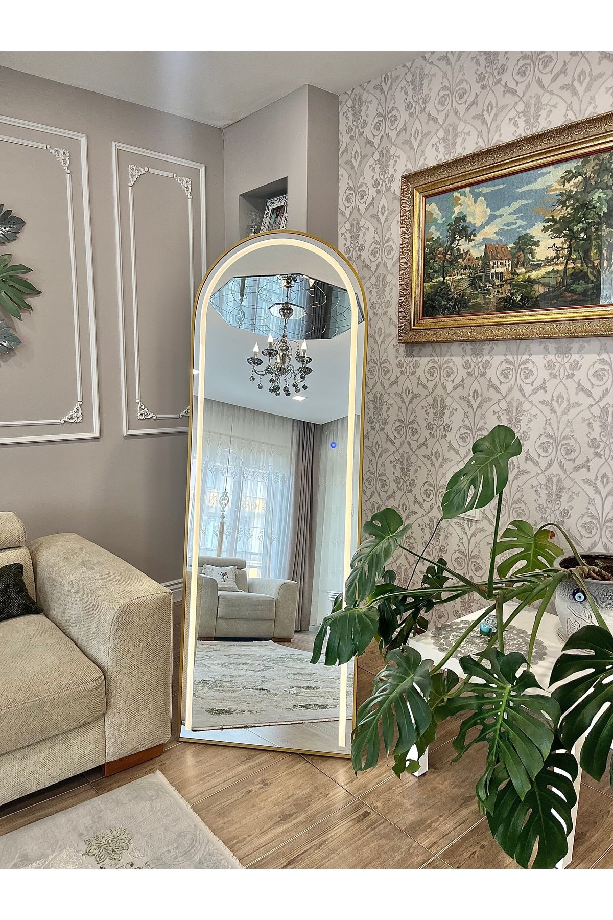 AYNACIZADE Dokunmatik Işıklı Ayaklı Boy Aynası – 180x60 cm | Arkası Kapalı, Kablolu