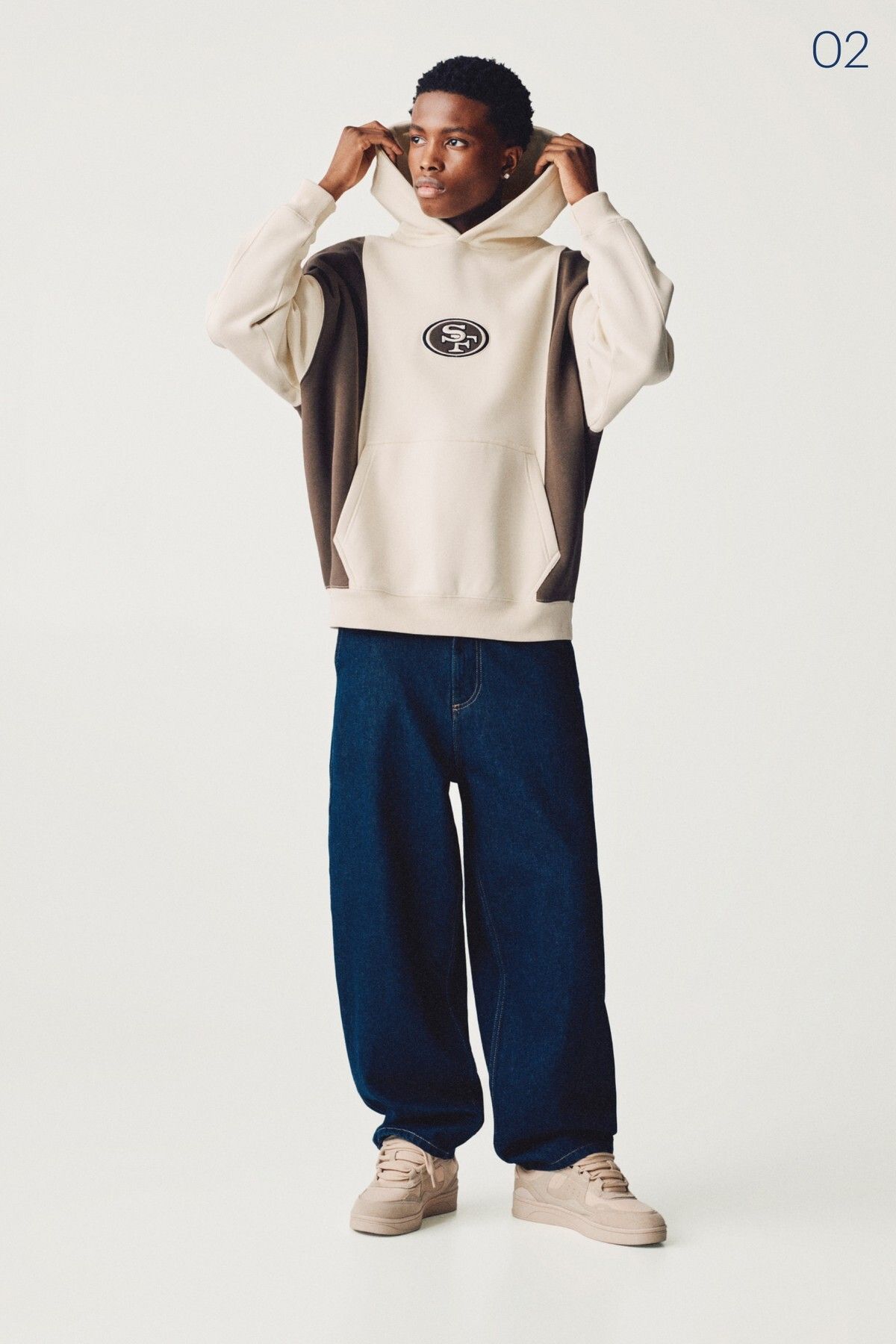 Pull & Bear NFL San Francisco 49ers baskılı ve kapüşonlu sweatshirt