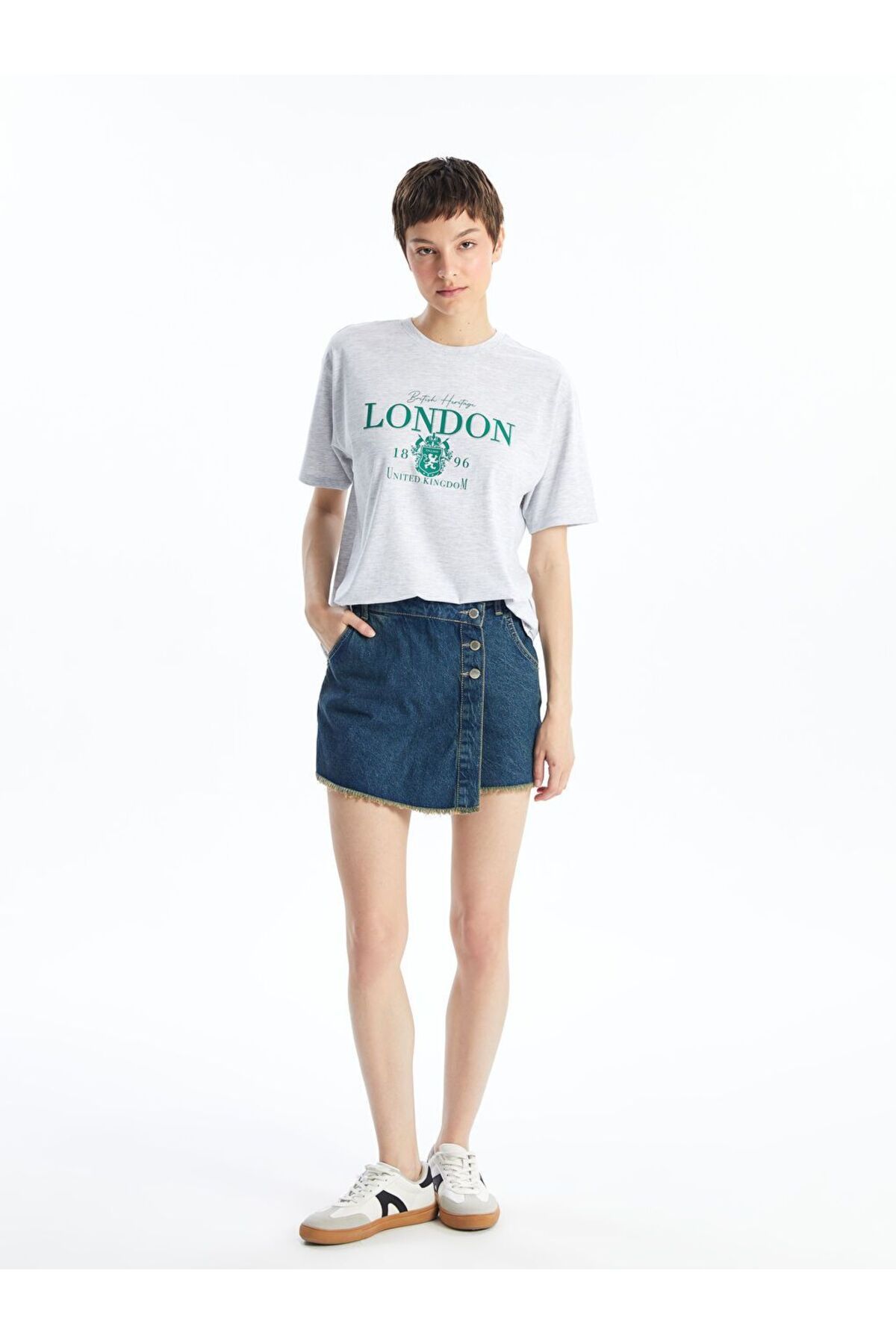 LC Waikiki Indigo Standart Fit Kadın Jean Şort Etek