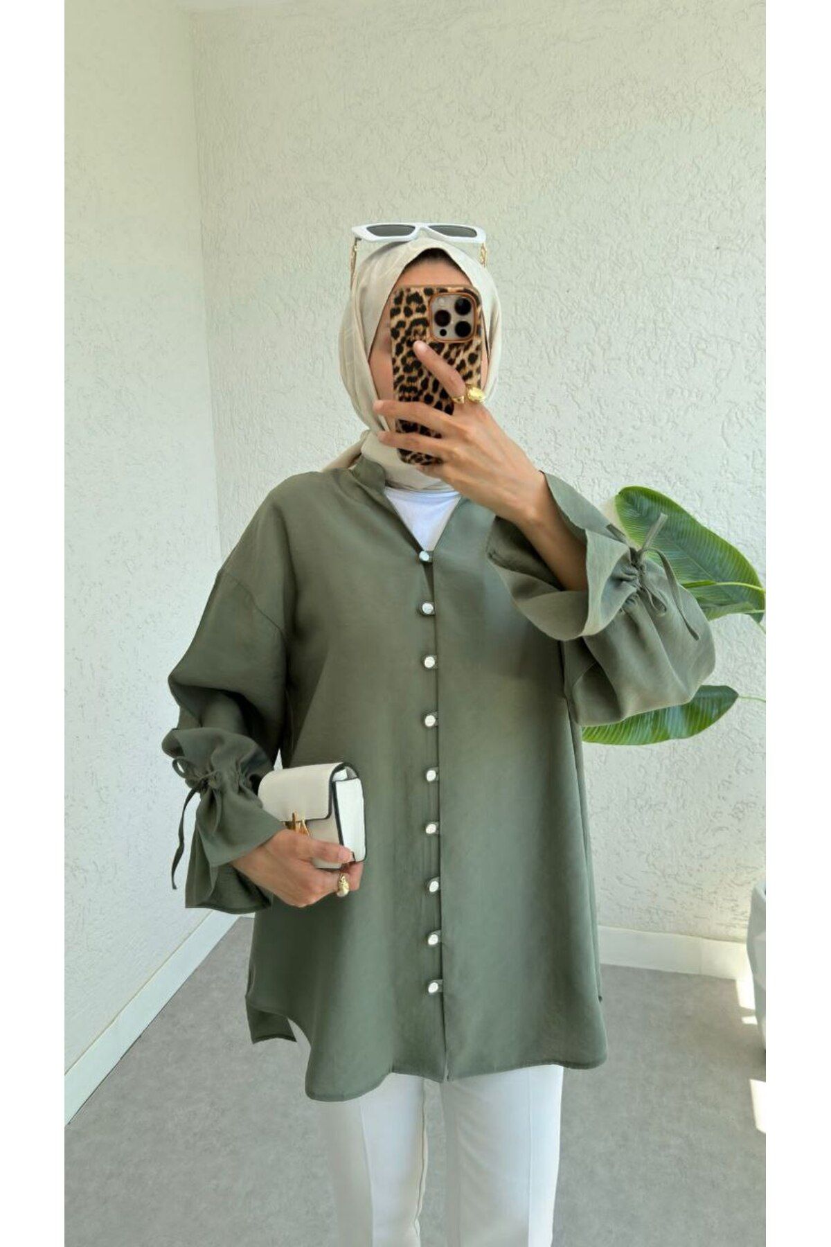 BisuModa KOLLARI FIRFIR VE BAĞLAMA DETAYLI MODAL KUMAŞ GÖMLEK