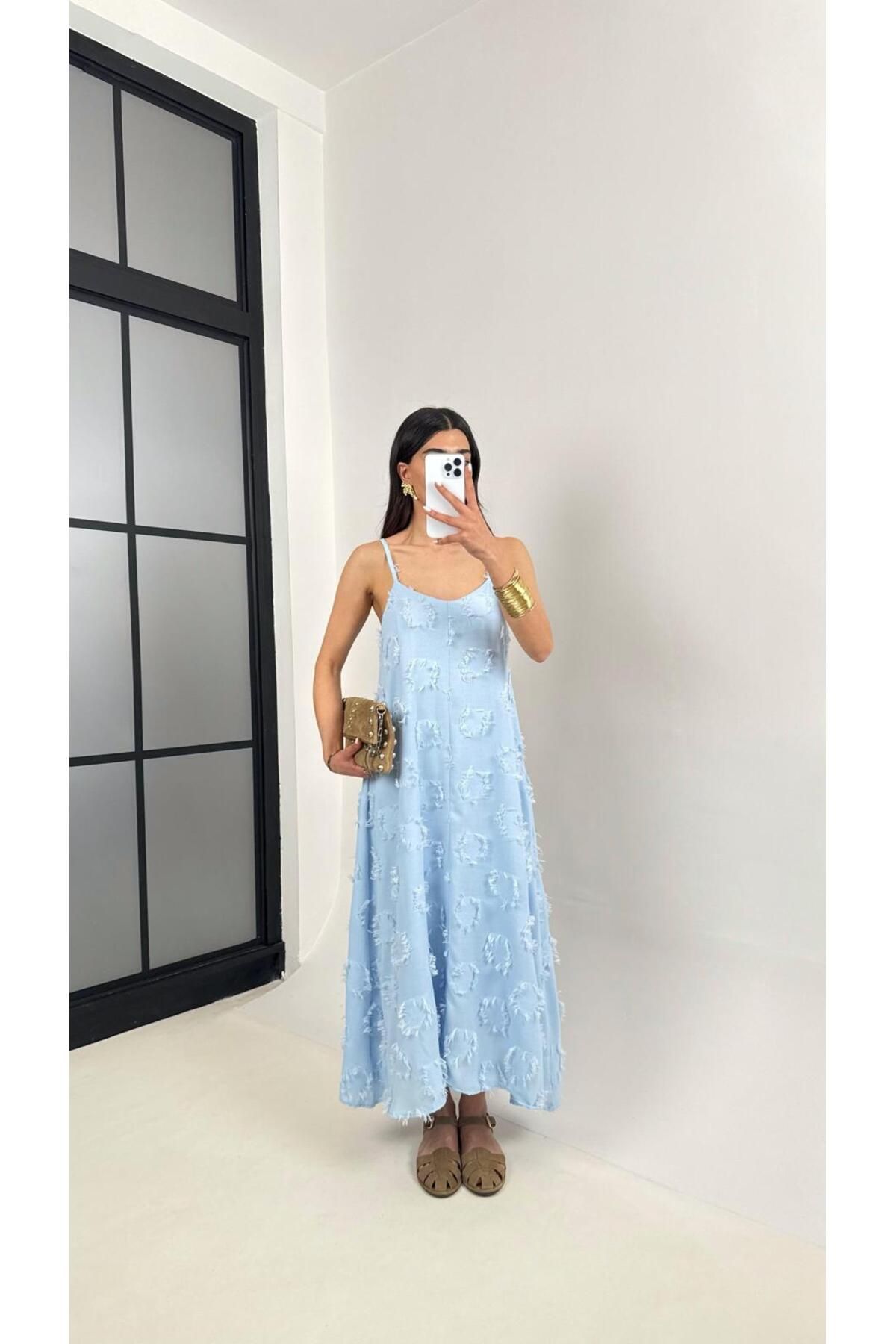 Neva butik bursa Bebe Mavi̇si̇ Tüy Detayli Askili Elbi̇se