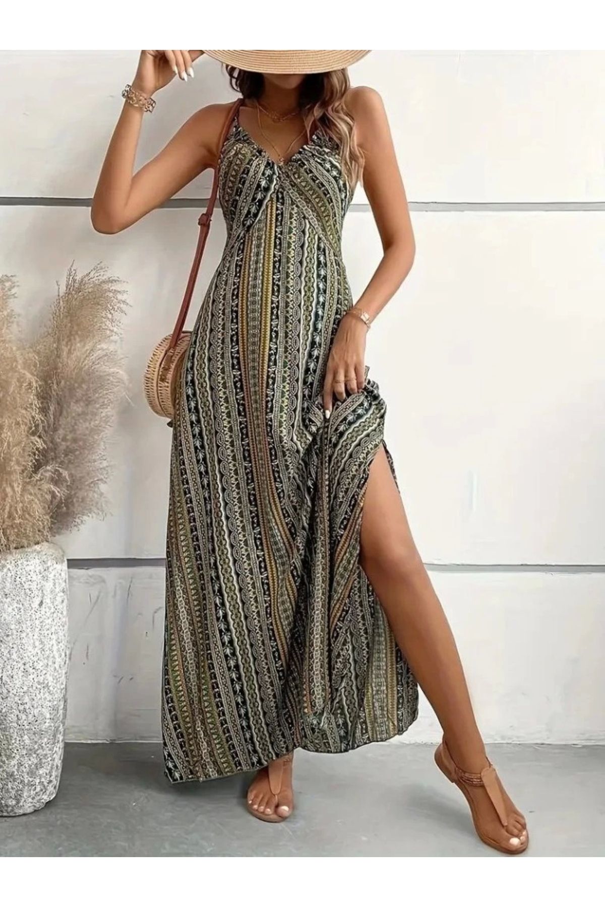 Butik Kadın Ip Askılı Sırttan çapraz Detaylı Yırtmaçlı Desenli Süprem Elbise