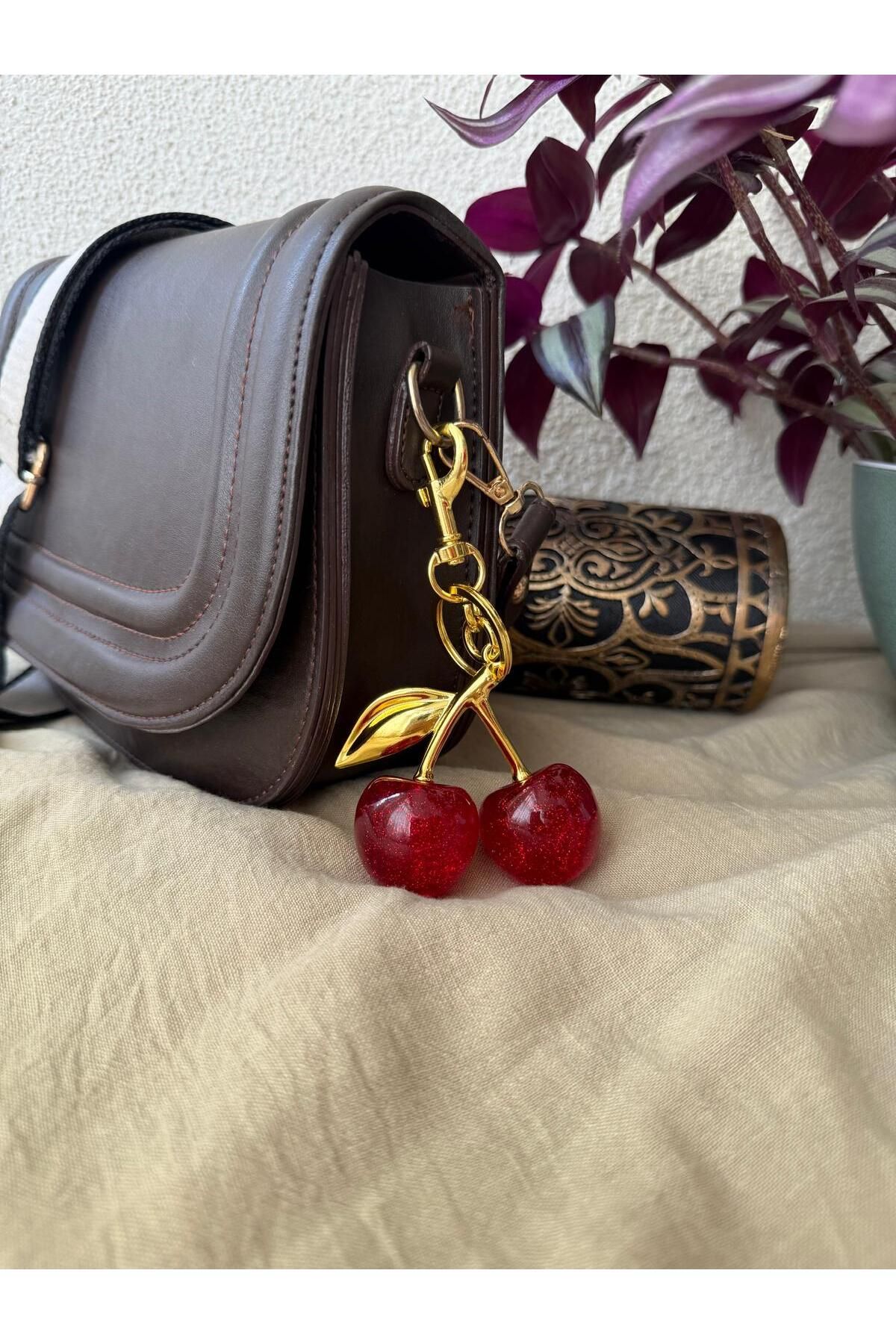 Taure Accessoires kiraz anahtarlık