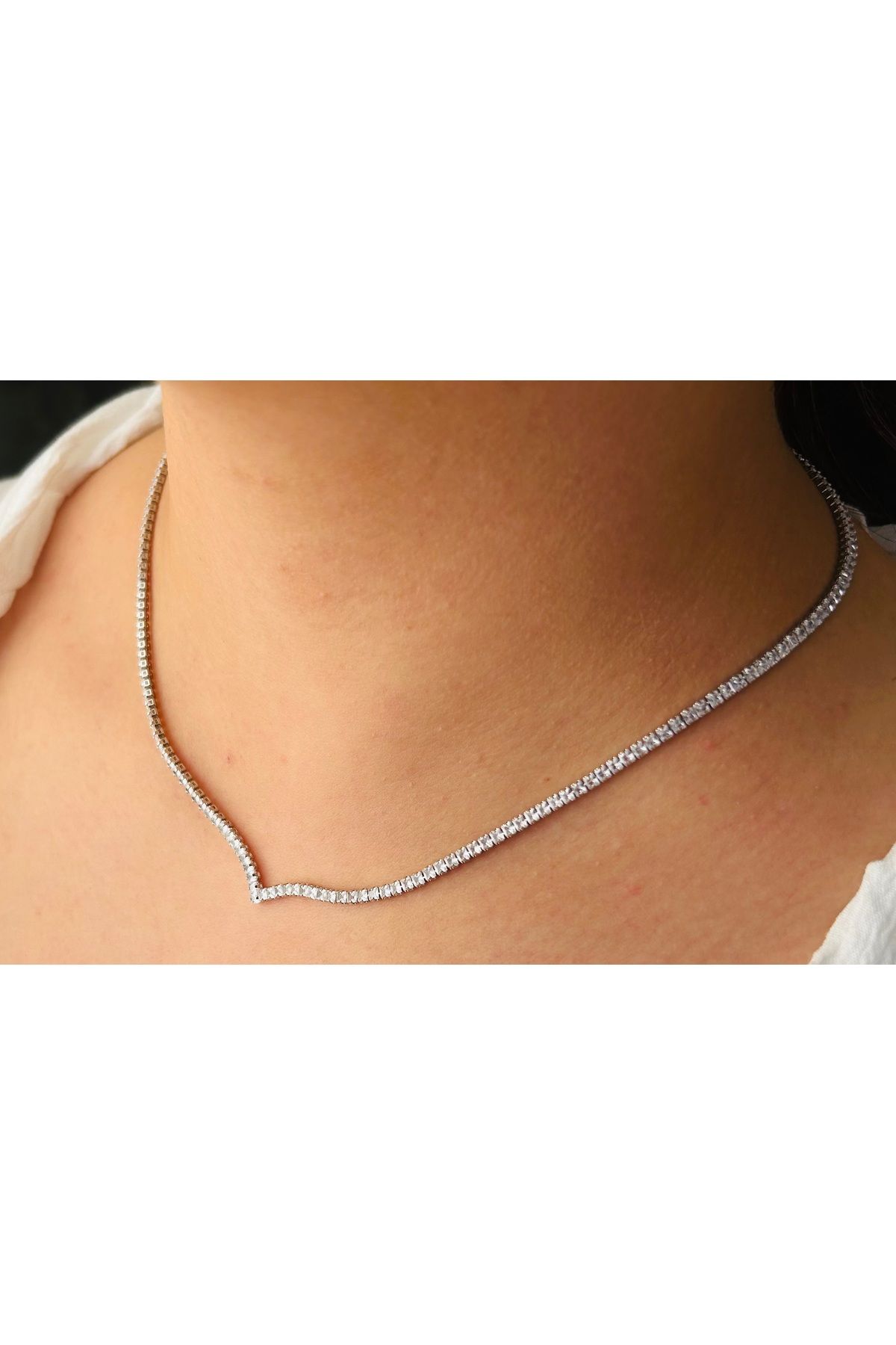shop SU YOLU VİP V KOLYE