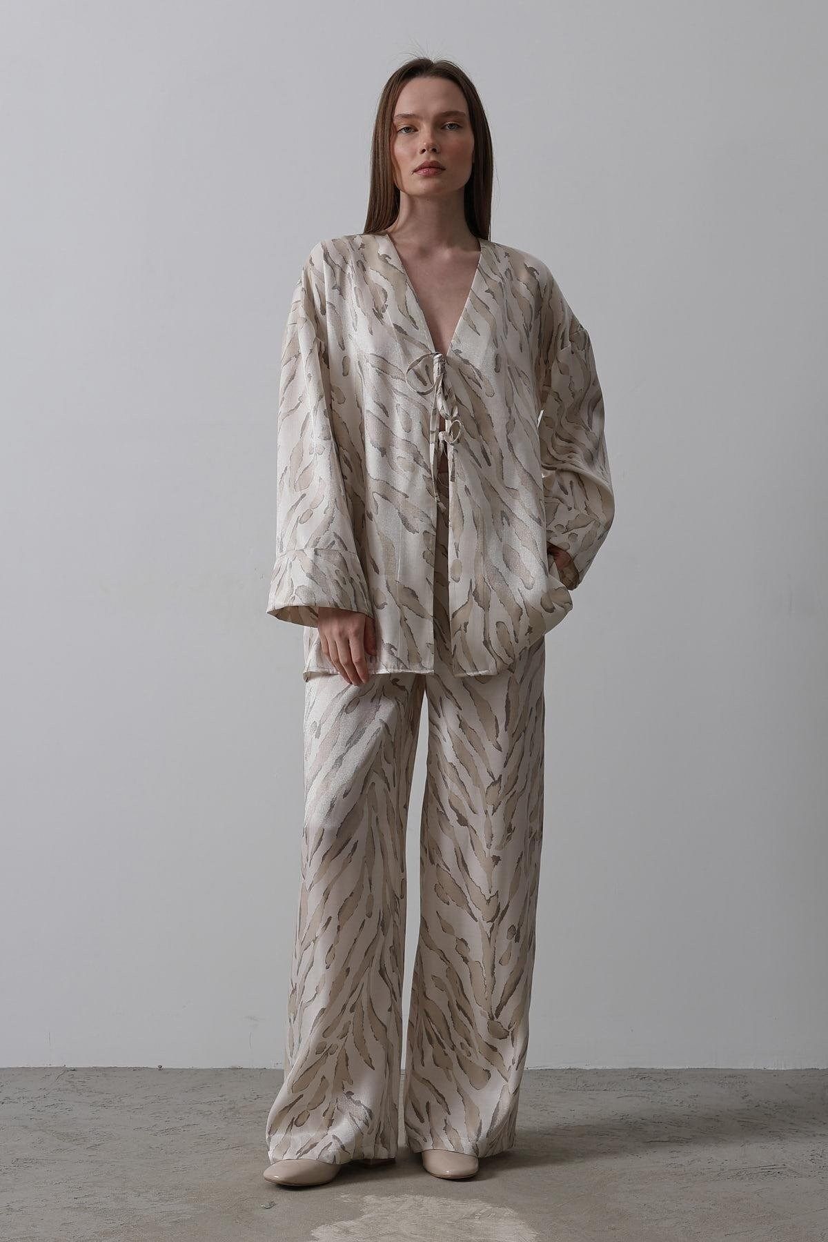 suphias Desenli Saten Kimono Takım