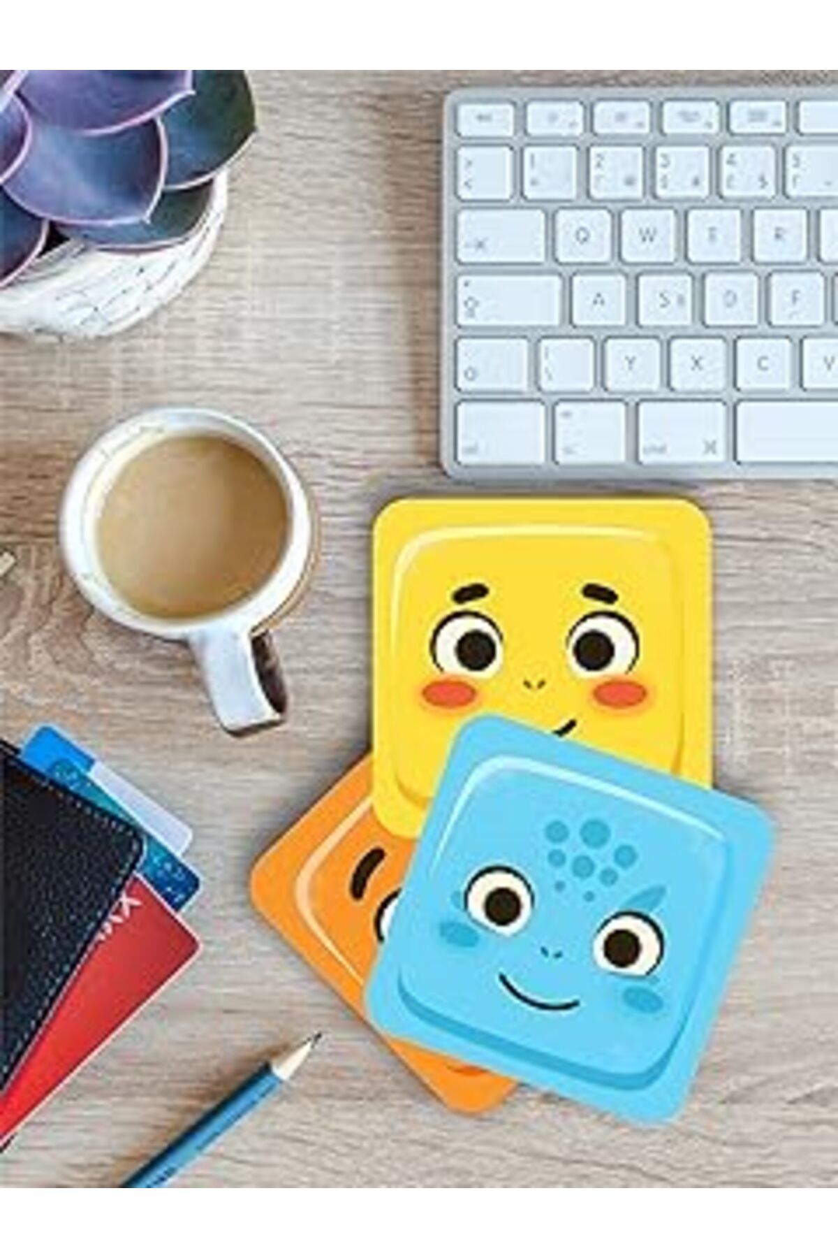 Qedii Karbonsoft Pokemon Temalı Bardak Altlığı Ahşap Baskılı Altlık 4'Lü Set (9 X9Cm) Karbonnm51