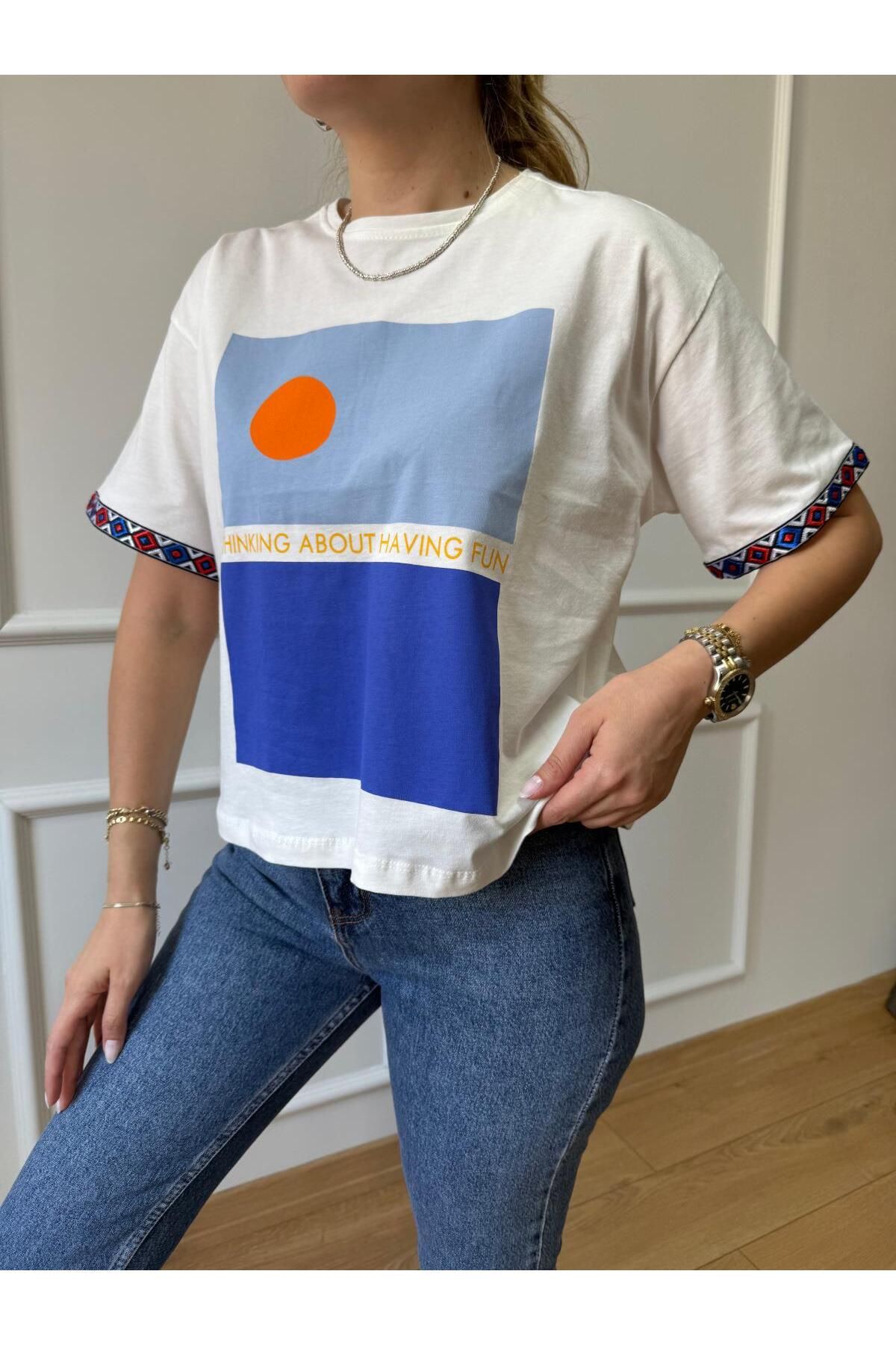 Size Özgü Ekru Kol Ucu Etnik Detay Tshirt