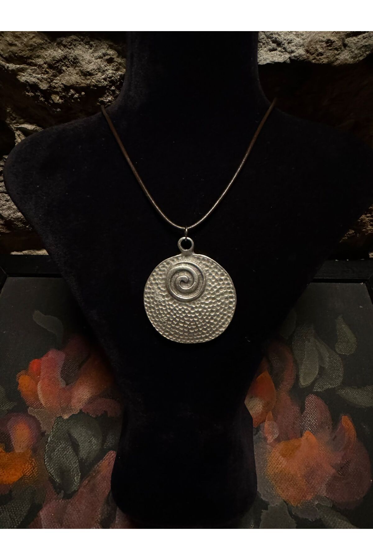 LAİKA Antik Gümüş Kaplama Gerçek Deri İpli Spiral Kolye 50 CM