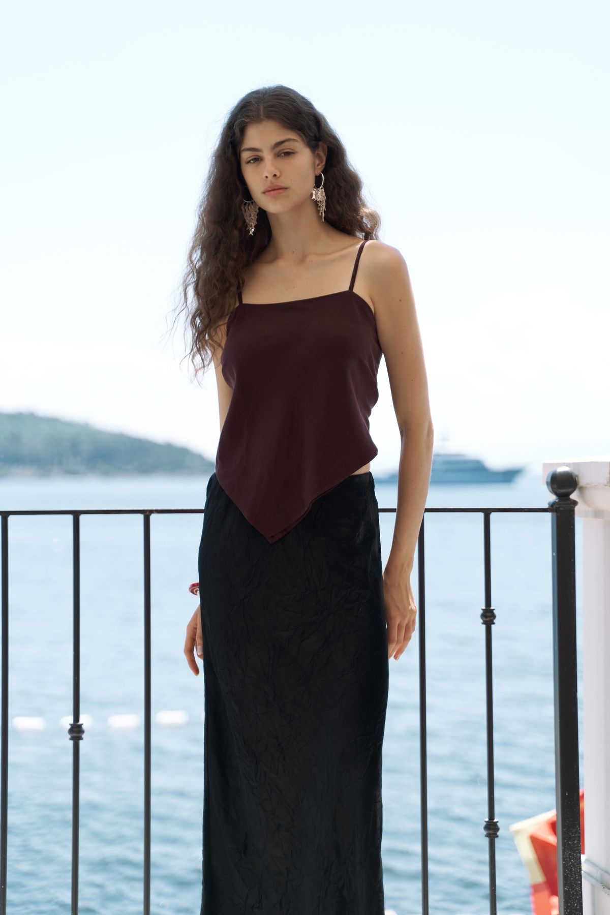 BOHEMAİ Alytih Üçgen Detay Bordo Crop