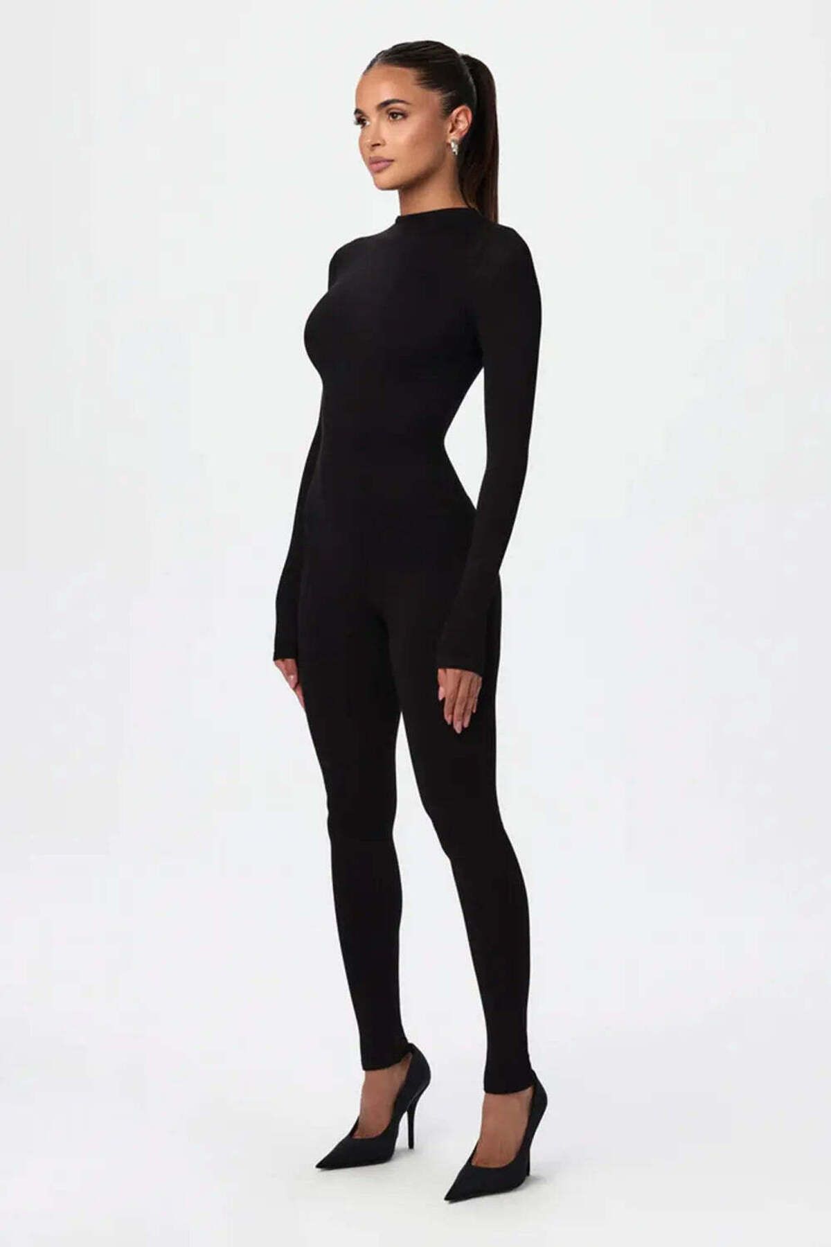 American Rag Cie Kadınlar için Şıklık ve Rahatlık Sunan Jumpsuit - Sıkılaştırıcı ve Esnek Tasarım