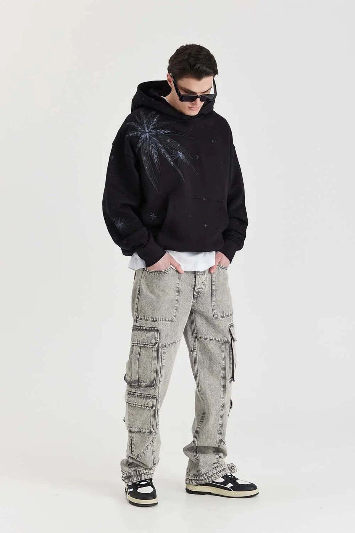 American Rag Cie Siyah Oversized Dark Shooting Star Hoodie - Rahat ve Şık Erkek Kapüşonlu Üst